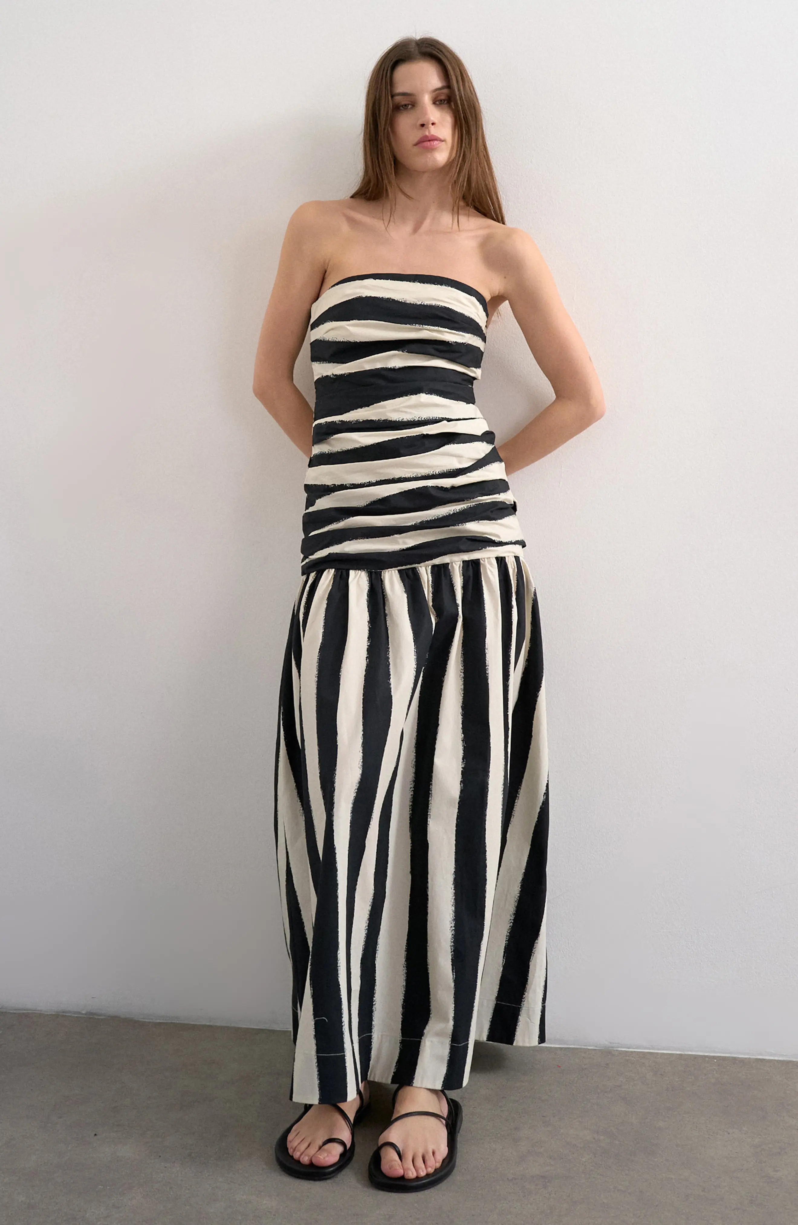 Topshop Stripe Bandeau Fit & Flare Dress in Black at Nordstrom, Size 2 Us | Nordstrom