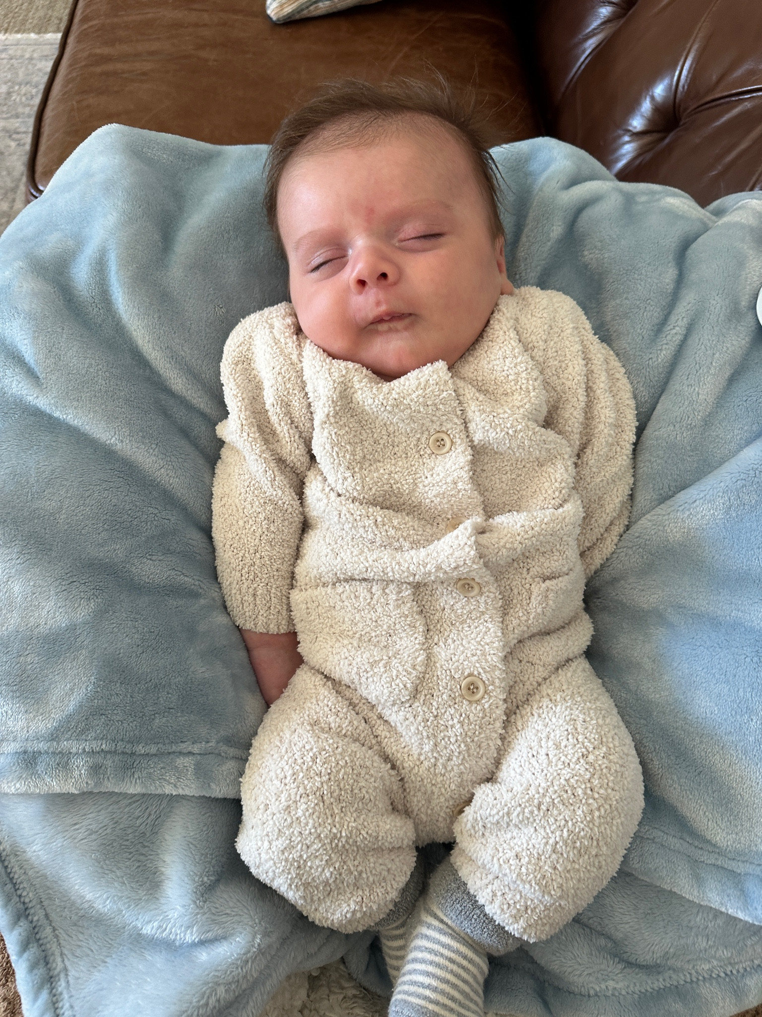 Newborn onesie, baby onesie, baby winter outfit 

#LTKKids #LTKFamily #LTKBaby