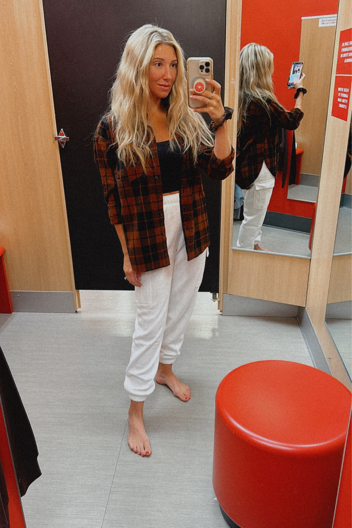 These white cargo joggers! 

#LTKsalealert #LTKSeasonal #LTKtravel