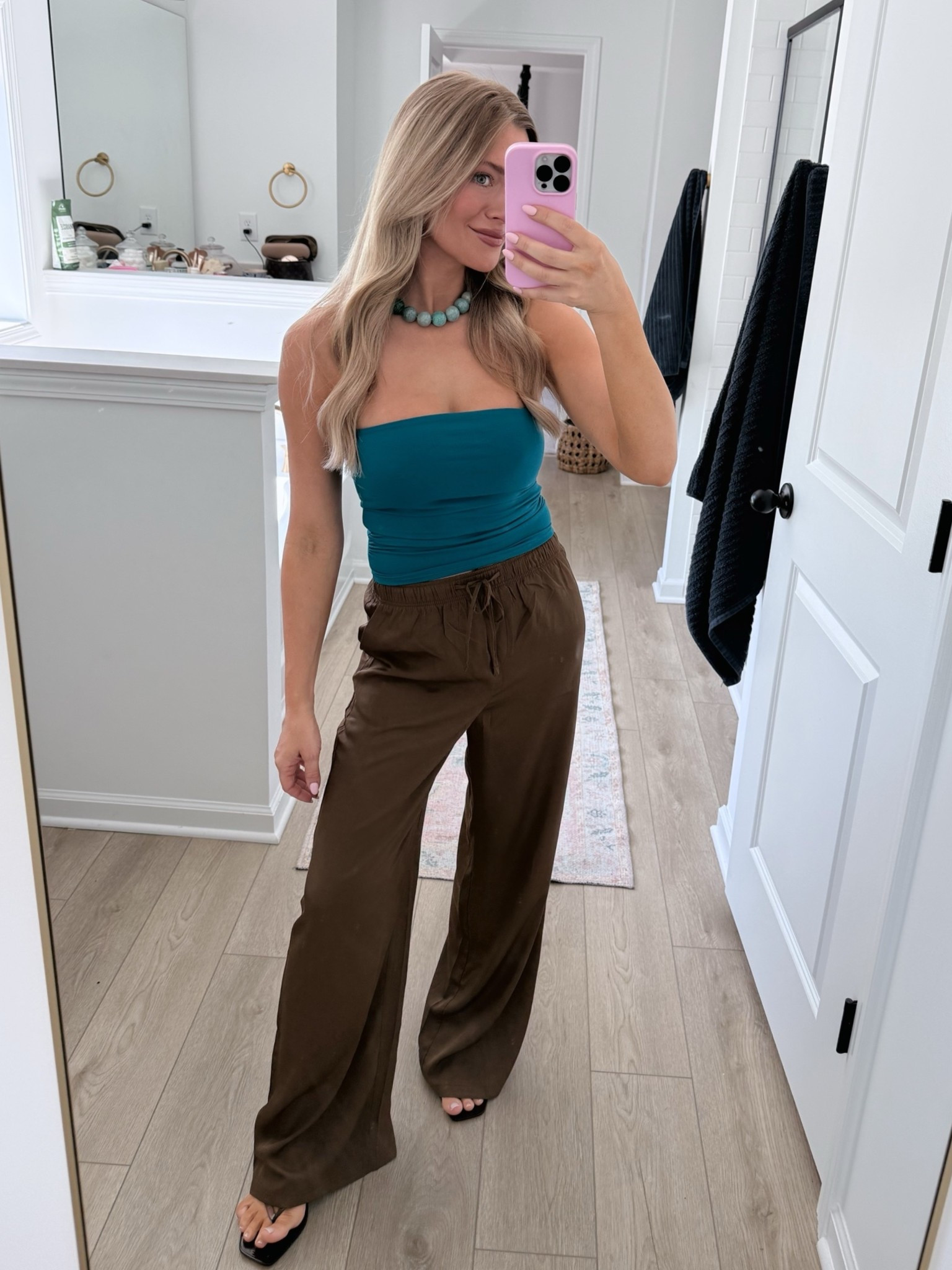 chic but cool 🩵🤎

#LTKootd #LTKdayinmylife #LTKSeasonal