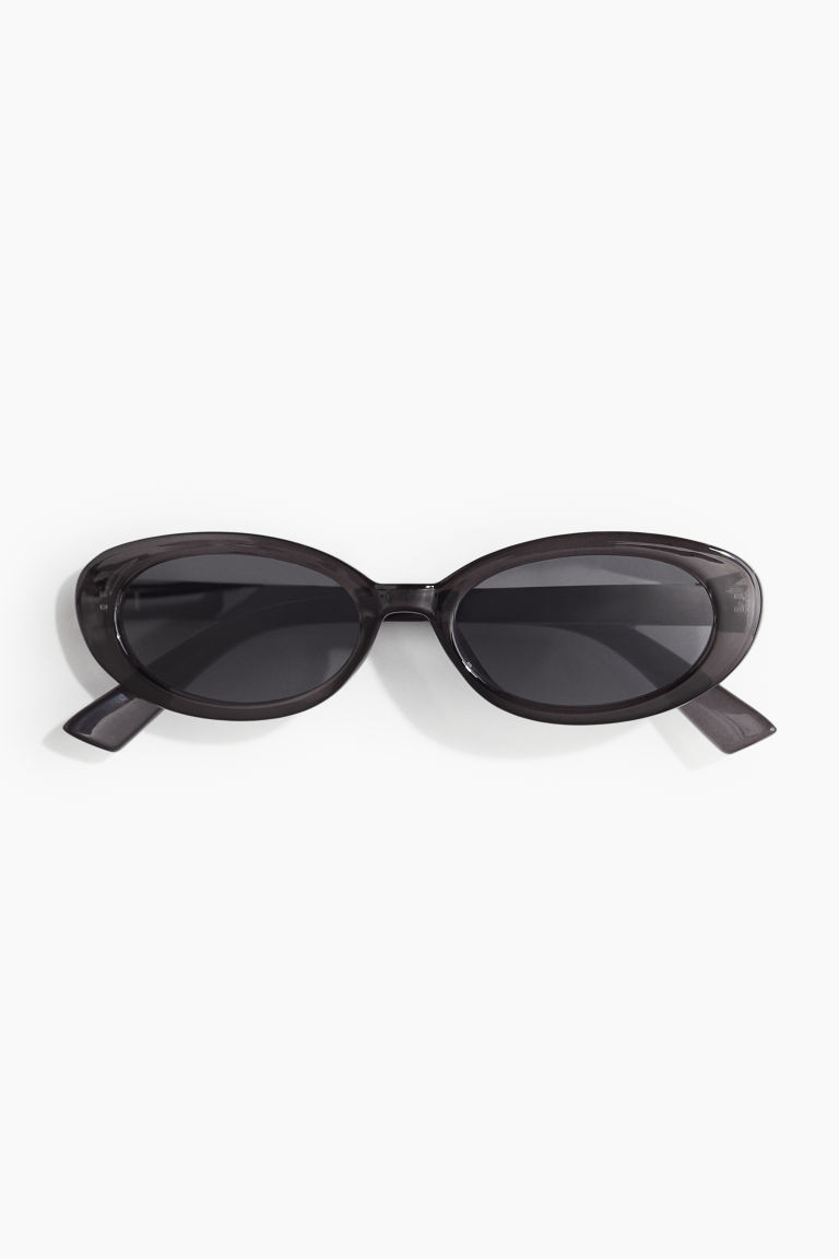 H & M - Oval sunglasses - Black | H&M (UK, MY, IN, SG, PH, TW, HK)