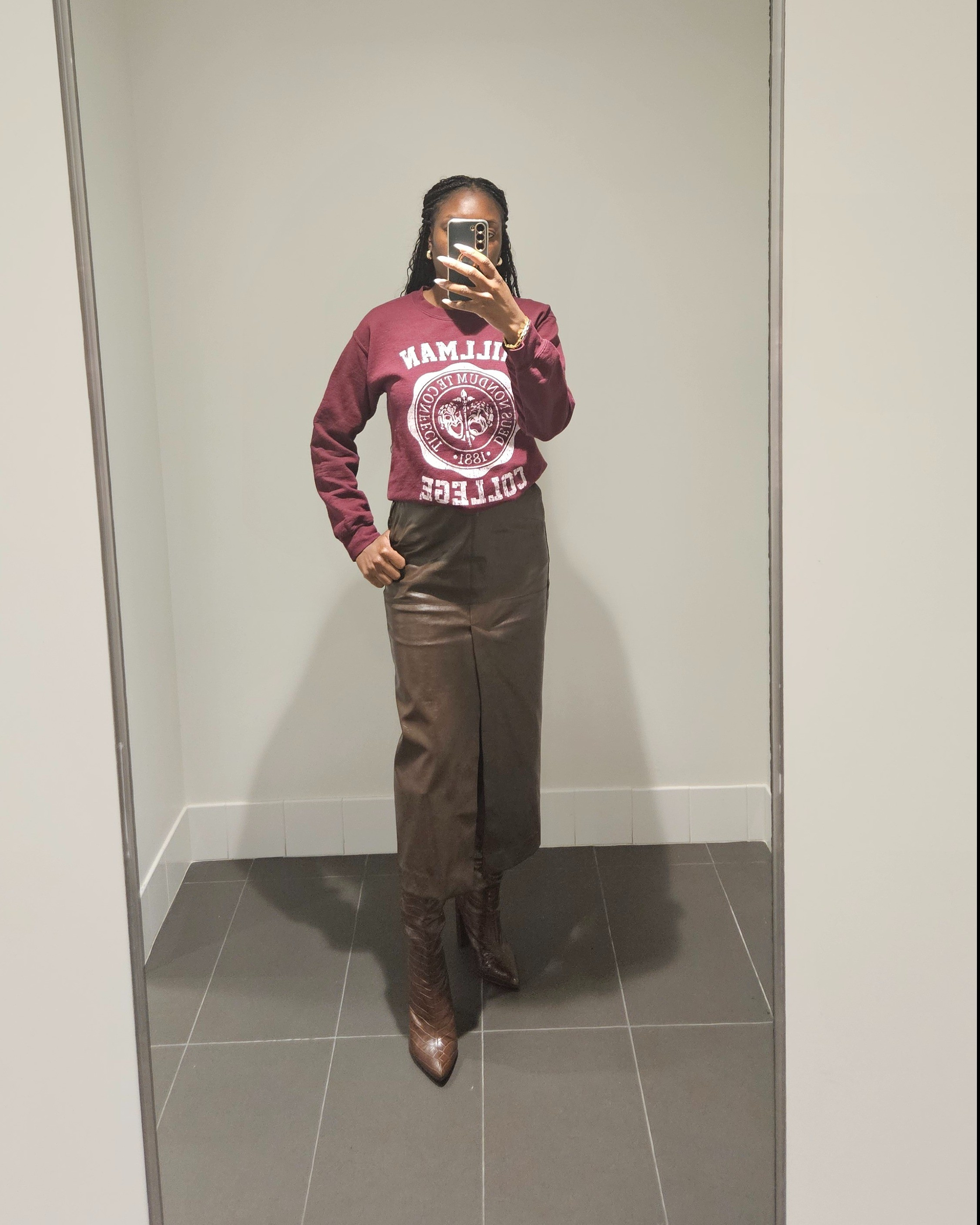 Burgundy and Brown ❤️

#LTKSeasonal #LTKStyleTip #LTKWorkwear