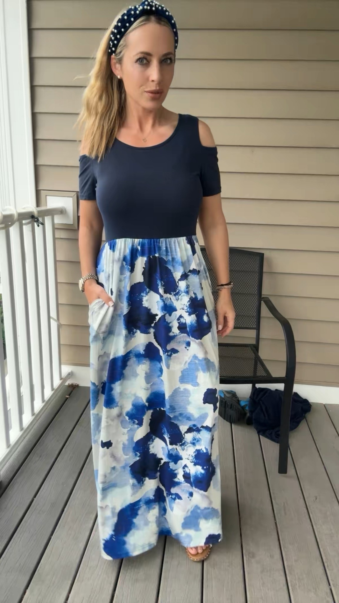 Maxi dress 

#LTKMidsize #LTKSeasonal #LTKFindsUnder50