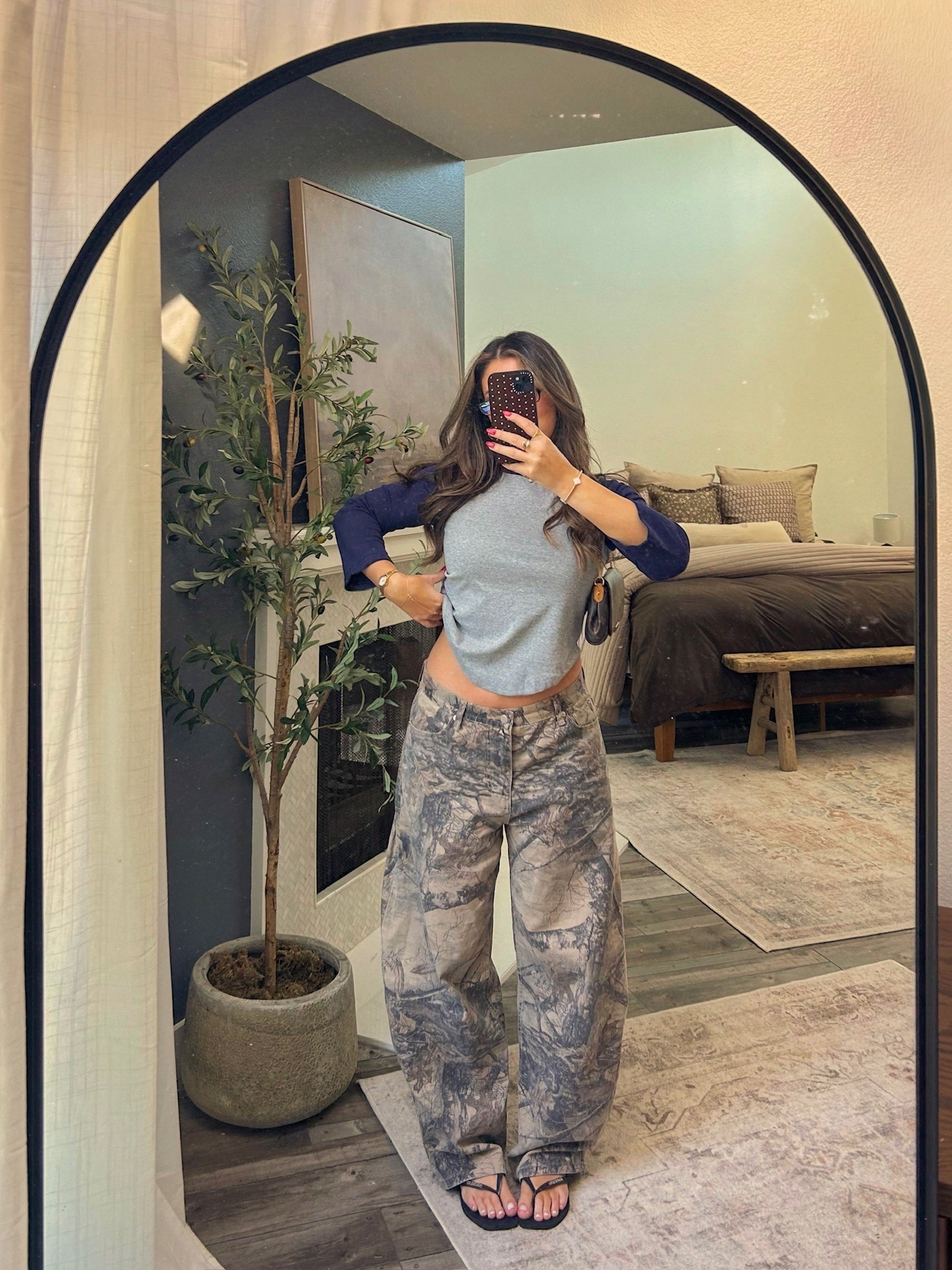 such a flattering tee

#LTKootd #LTKgrwm