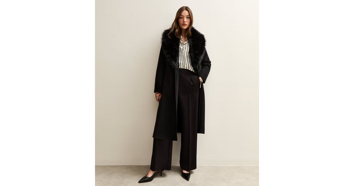 Black Faux Fur Collar Wrap Coat | New Look | New Look (UK)