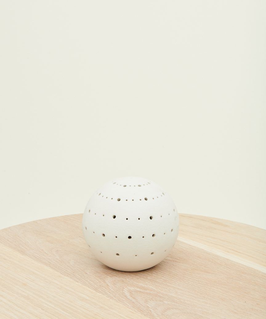 Medium Cedar Ceramic Diffuser | Jenni Kayne | Jenni Kayne