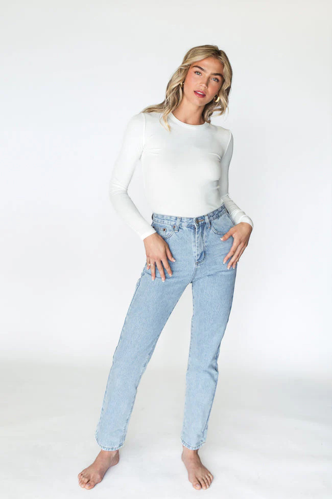 Megan Light Wash Tall Straight Leg Mom Jeans FINAL SALE - 24 | Pink Lily