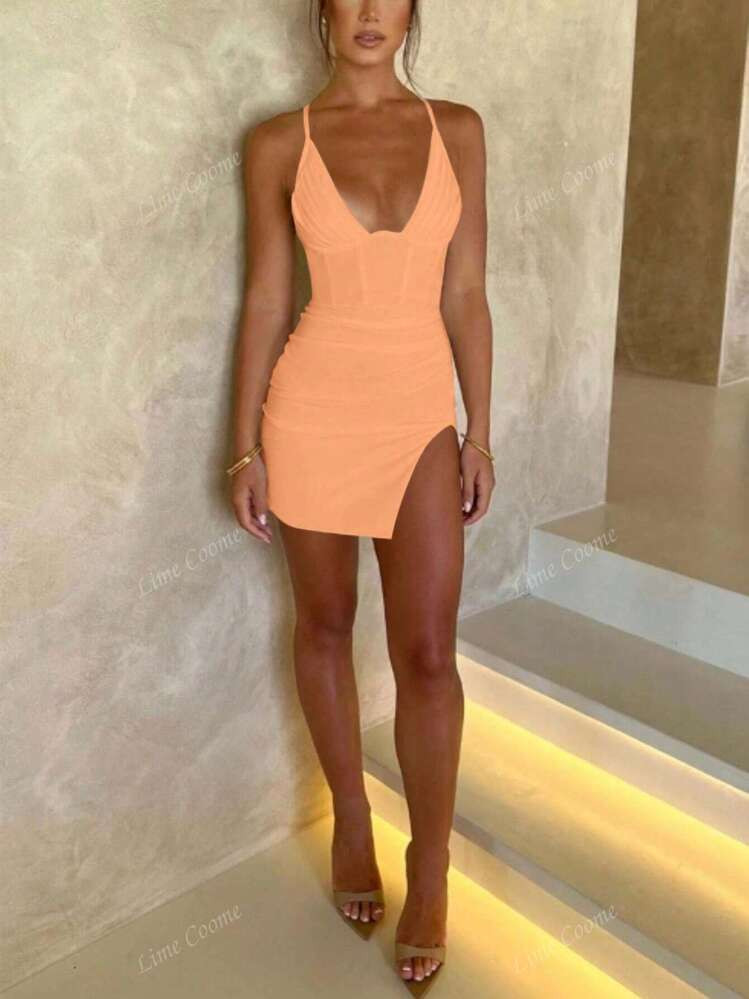 Women's White Ruched Slit Fitted Bodycon Strap Mini Dress, Suitable For Party, Date, Vacation And Other Occasions | SHEIN