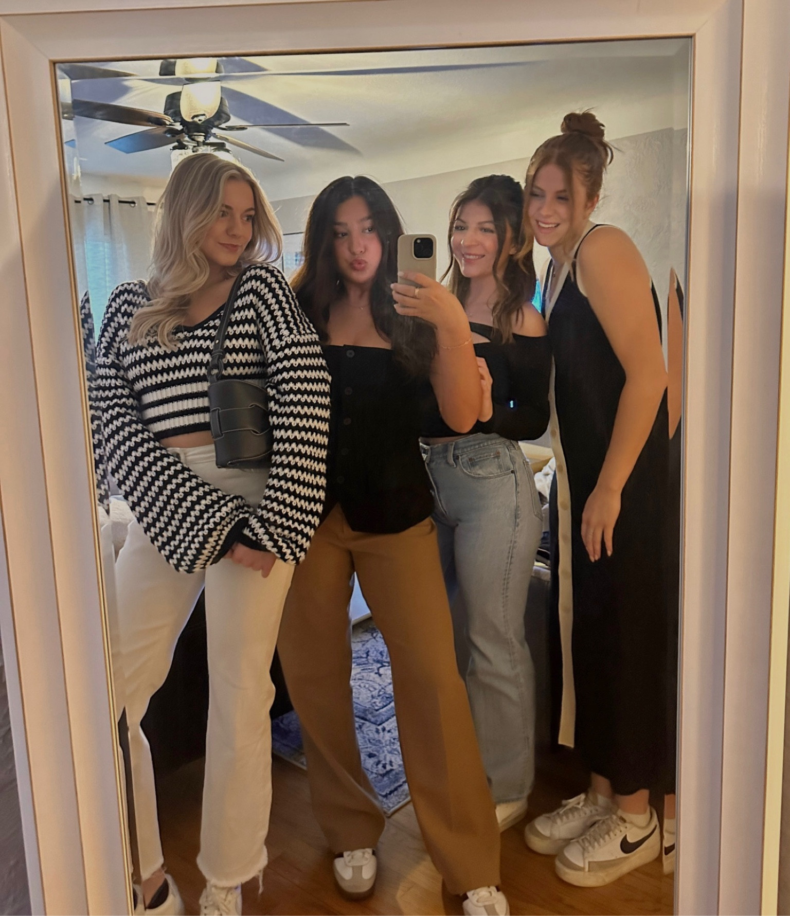 Girls night look

Linked similar products for the top and necklacee

#LTKparties #LTKstyletip #LTKbeauty