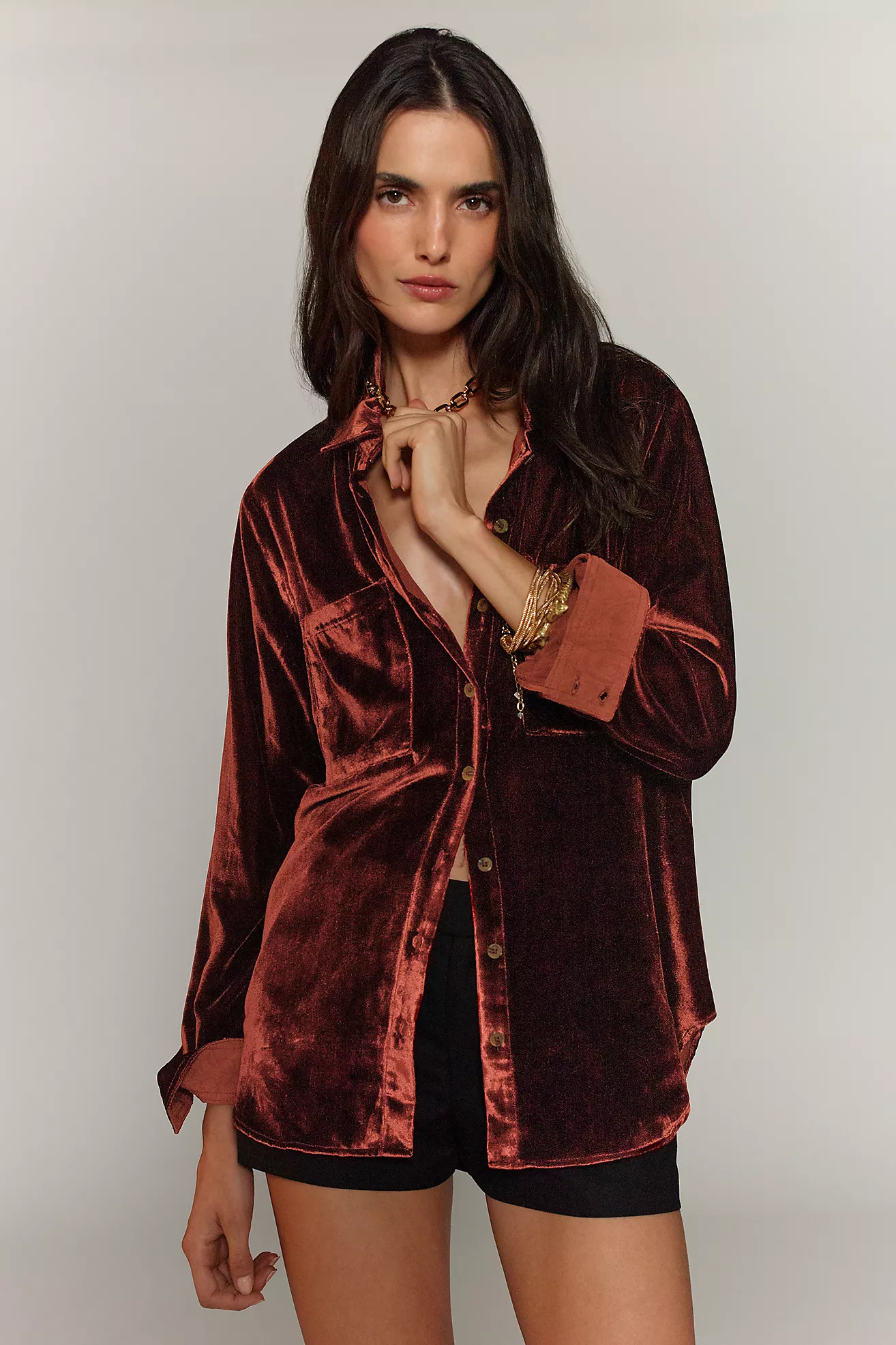 The Hadley Relaxed Buttondown Shirt by Pilcro: Velvet Edition | Anthropologie (US)