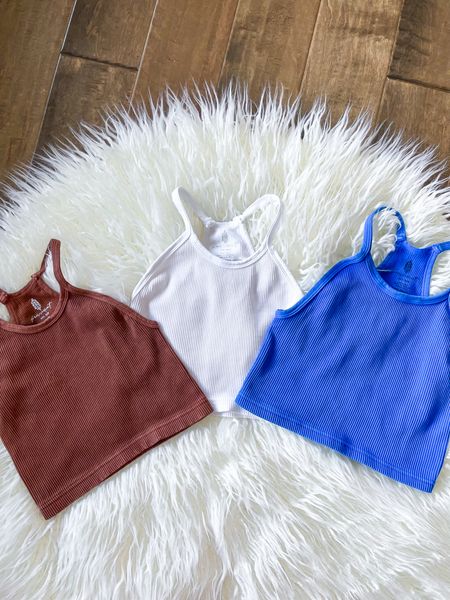 🍁Looking for a good layering piece for fall?? These crop tanks are amazing! I love wearing them under a cardigan, jacket, shacket, or overalls! They also make a great workout tank! Comes in a ton of colors!! 
*Fit Tip- runs TTS. I wear them in a XS/S and for reference I’m 5’2, 127lbs and a 34D. 

#croptank #croppedtank #falloutfit #falloutfits #fallstyle #fallfashion #freepeople #workoutcroptop #croptop

#LTKstyletip #LTKU #LTKSeasonal