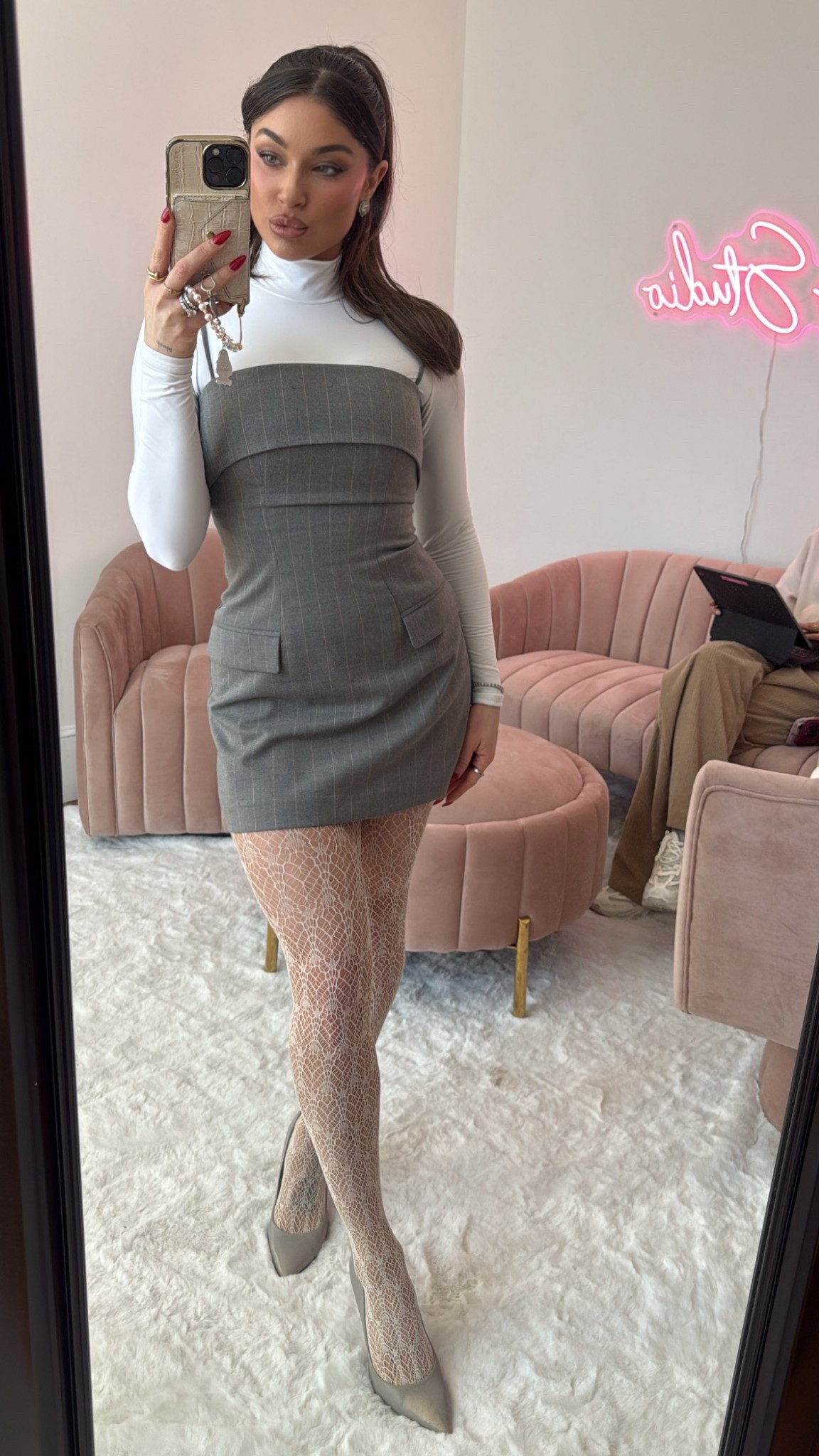 Wearing XS in dress (true to size) 🤍

#LTKSeasonal #LTKWorkwear #LTKdayinmylife