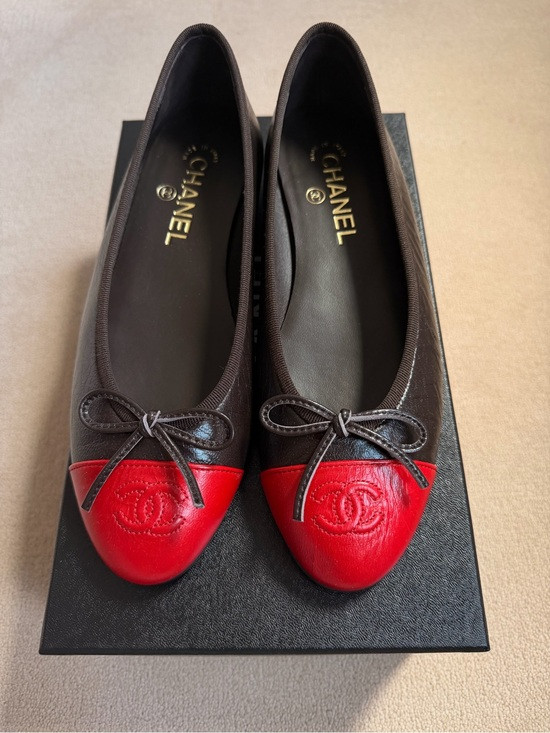 CHANEL MATTHIEU BLAZY Brown Leather Ballet Flats with Red Cap Toe NWT | Poshmark