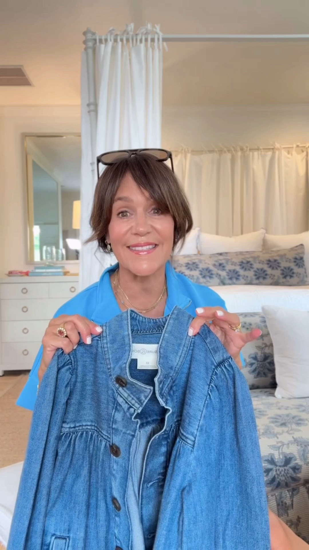 This affordable denim jacket is so pretty! It’s giving major Chloe vibes for only $129! True to size.