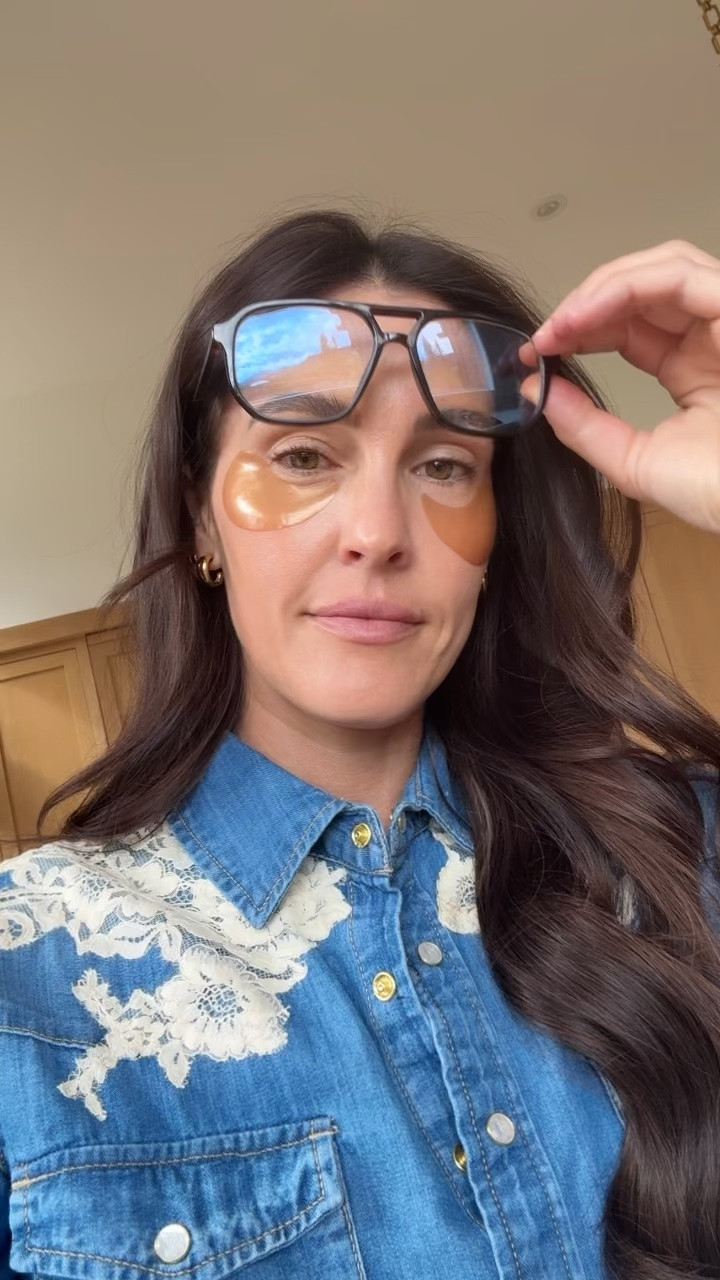 Today’s outfit, clean non-toxic eye patches and blue light blocking glasses 🤗

Ootd
Over 40
Beauty

#LTKBeauty #LTKOver40 #LTKootd