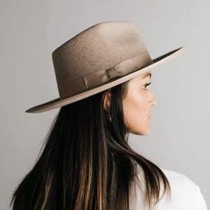 Monroe Rancher - Oatmeal | Gigi Pip