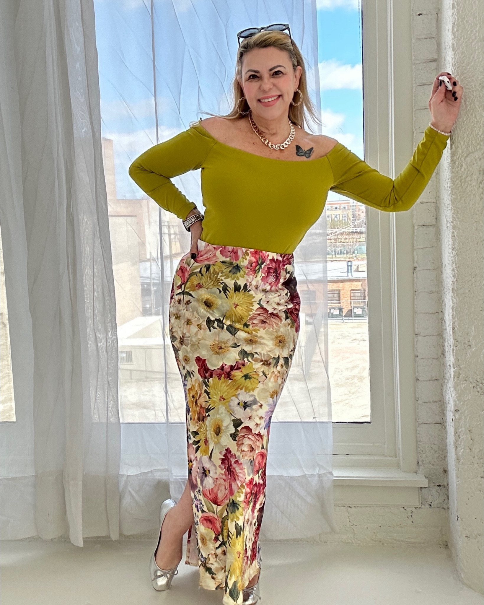 Our latest collection features stunning flowers and rosettes, perfect for those who are obsessed with the spring vibe. Whether you're headed to a picnic, a garden party, or a romantic date, these chic florals will elevate your look. Let us know in the comments below where you'll be wearing these beautiful pieces, and don't forget to follow and like our page for more floral-inspired fashion! @express 
#expressstylepartner 
#expressstyleeditor 
#expressyou 
#springfashion 
#springflorals 
#springskirts #bodycontourbodysuit

#LTKSeasonal