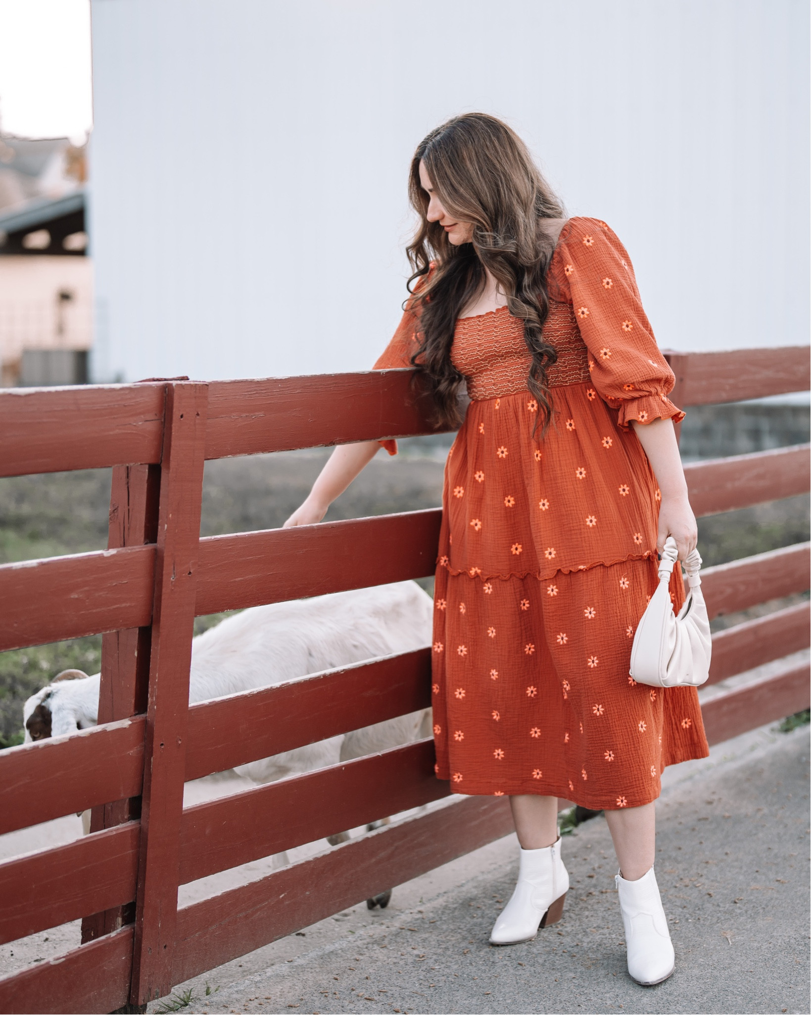 Fall dress is perfect for your fall family photos 🍁🍂 It fits TTS, under $40

#LTKSeasonal #LTKfindsunder50 #LTKstyletip