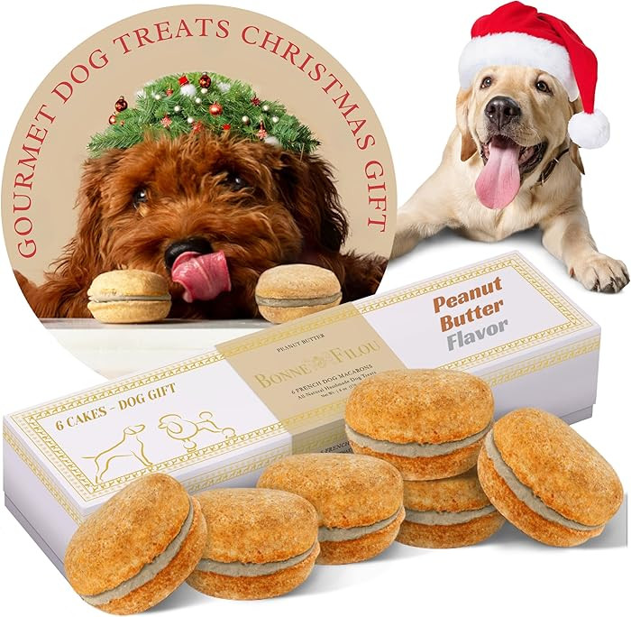 Bonne et Filou Christmas Dog Treats Peanut Butter Cupcakes, Dog Birthday Gift for Medium to Large... | Amazon (US)