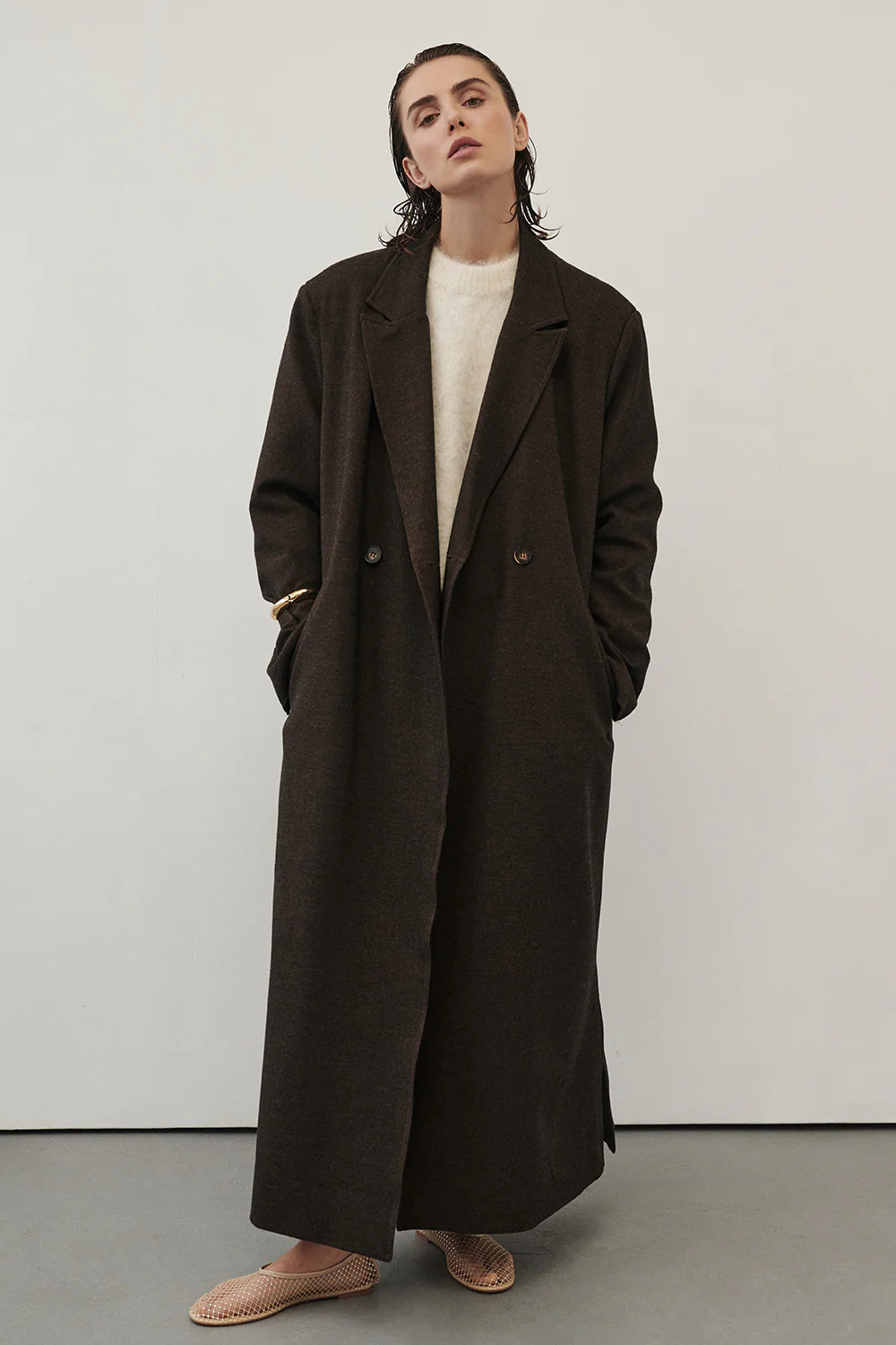 BENTLEY CHOCOLATE OVERSIZED COAT | DISSH