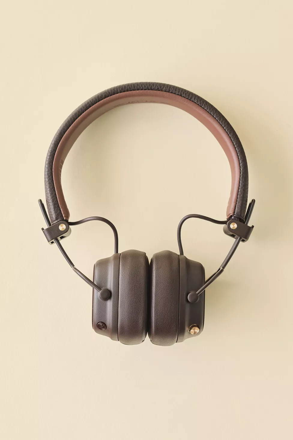 Marshall Major V Wireless Over-Ear Headphones | Urban Outfitters (US and RoW)