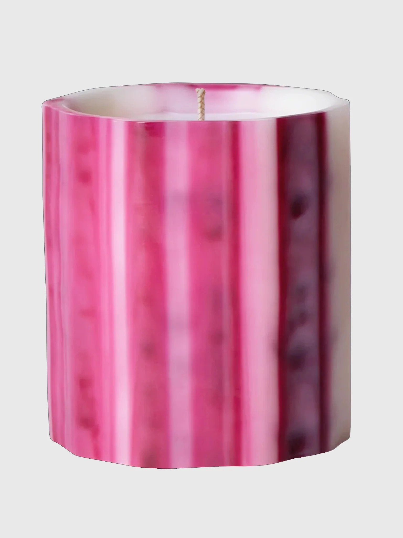 LE FEU DE L'EAU
                      
                     Petale Candle | Saint Bernard