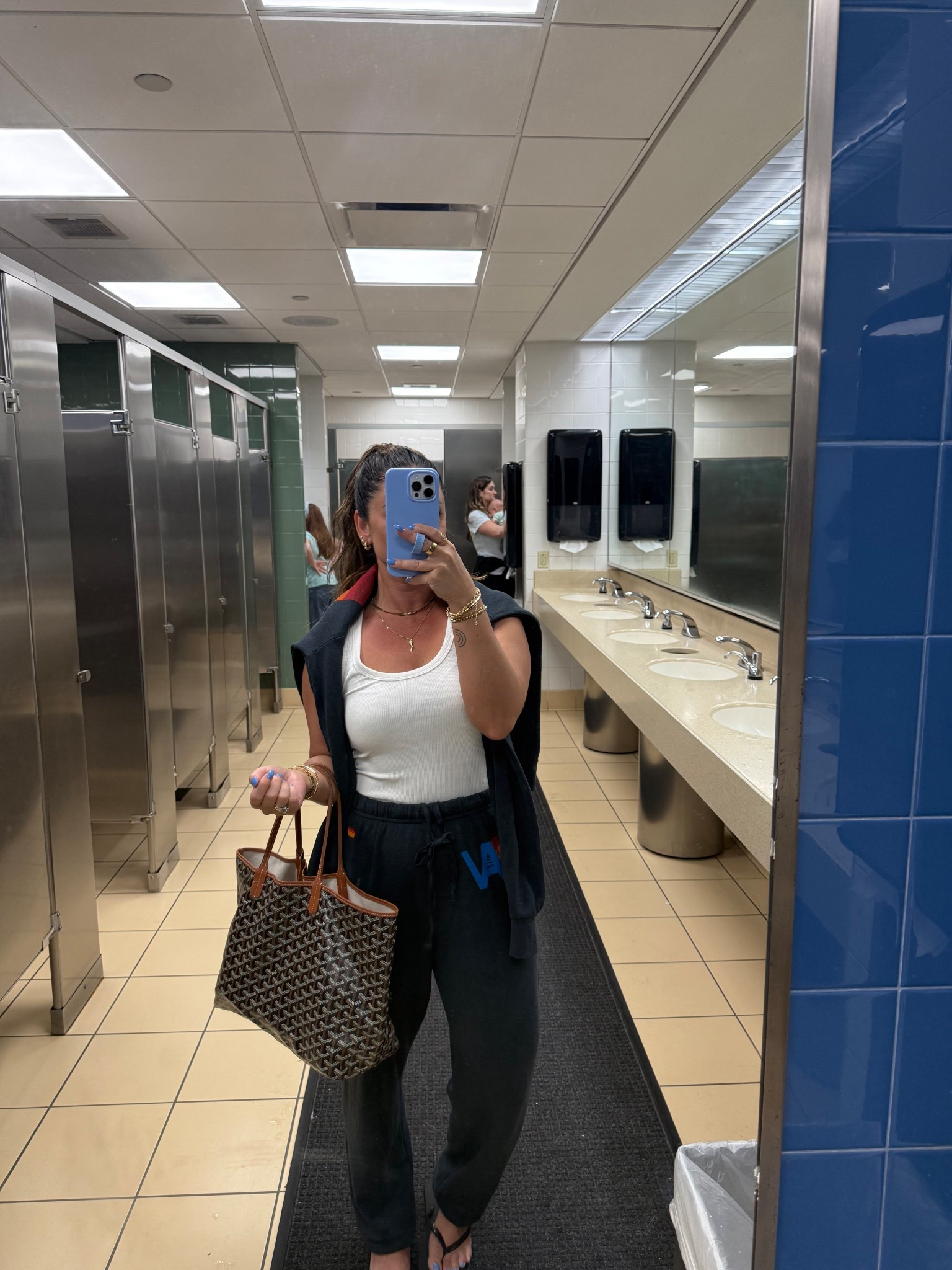 Aviator nation matching set! Travel day outfit! 

Airport outfit
Airplane outfit 
Roadtrip outfit 
Travel day outfit 


#LTKStyleTip #LTKTravel #LTKSeasonal