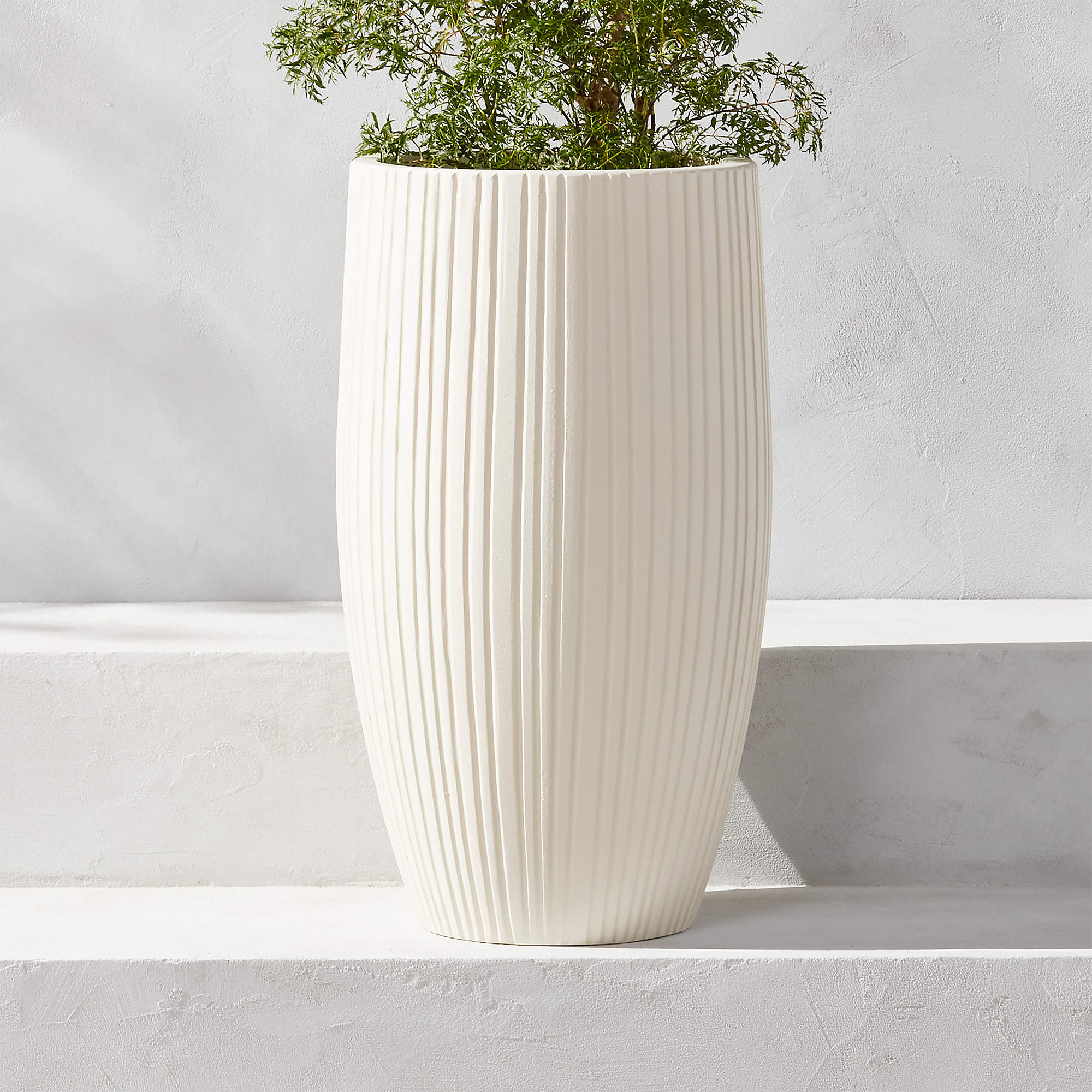 Zadie Modern White Outdoor Planter Medium + Reviews | CB2 | CB2