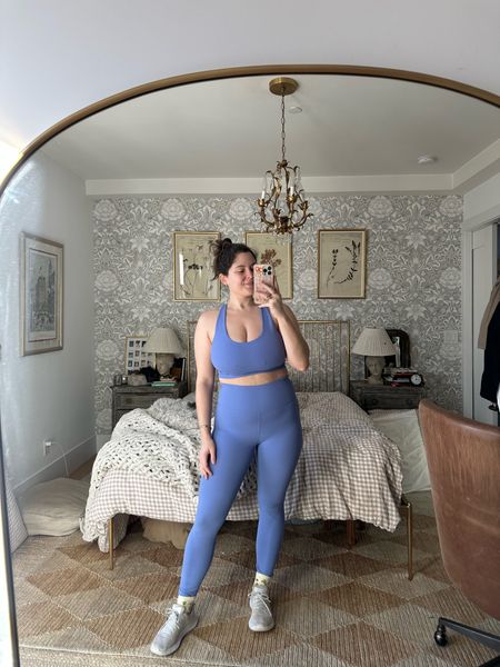 This workout set from beach riot is so good! I love this shade of periwinkle in work out gear

#LTKstyletip #LTKfitness #LTKmidsize