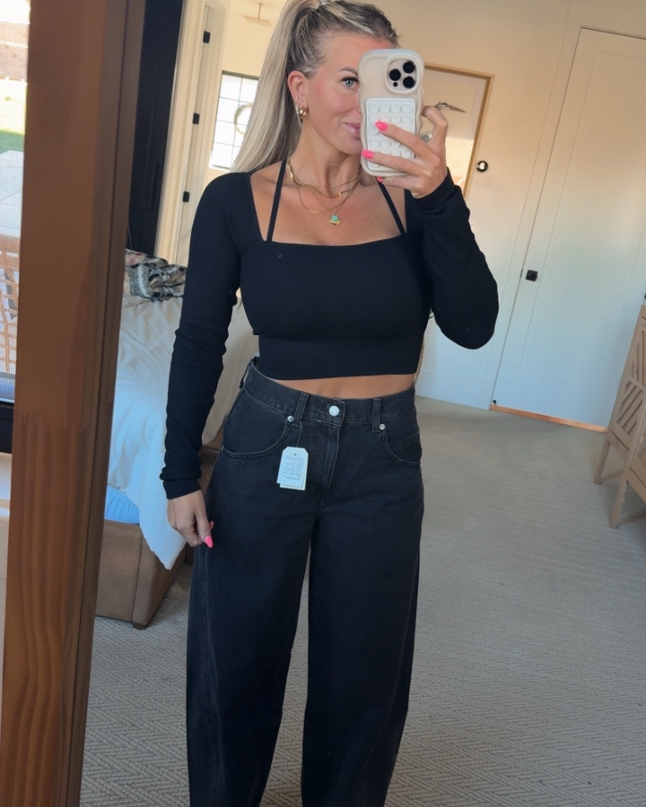 Fit 🖤

#LTKGiftGuide #LTKSaleAlert #LTKHoliday