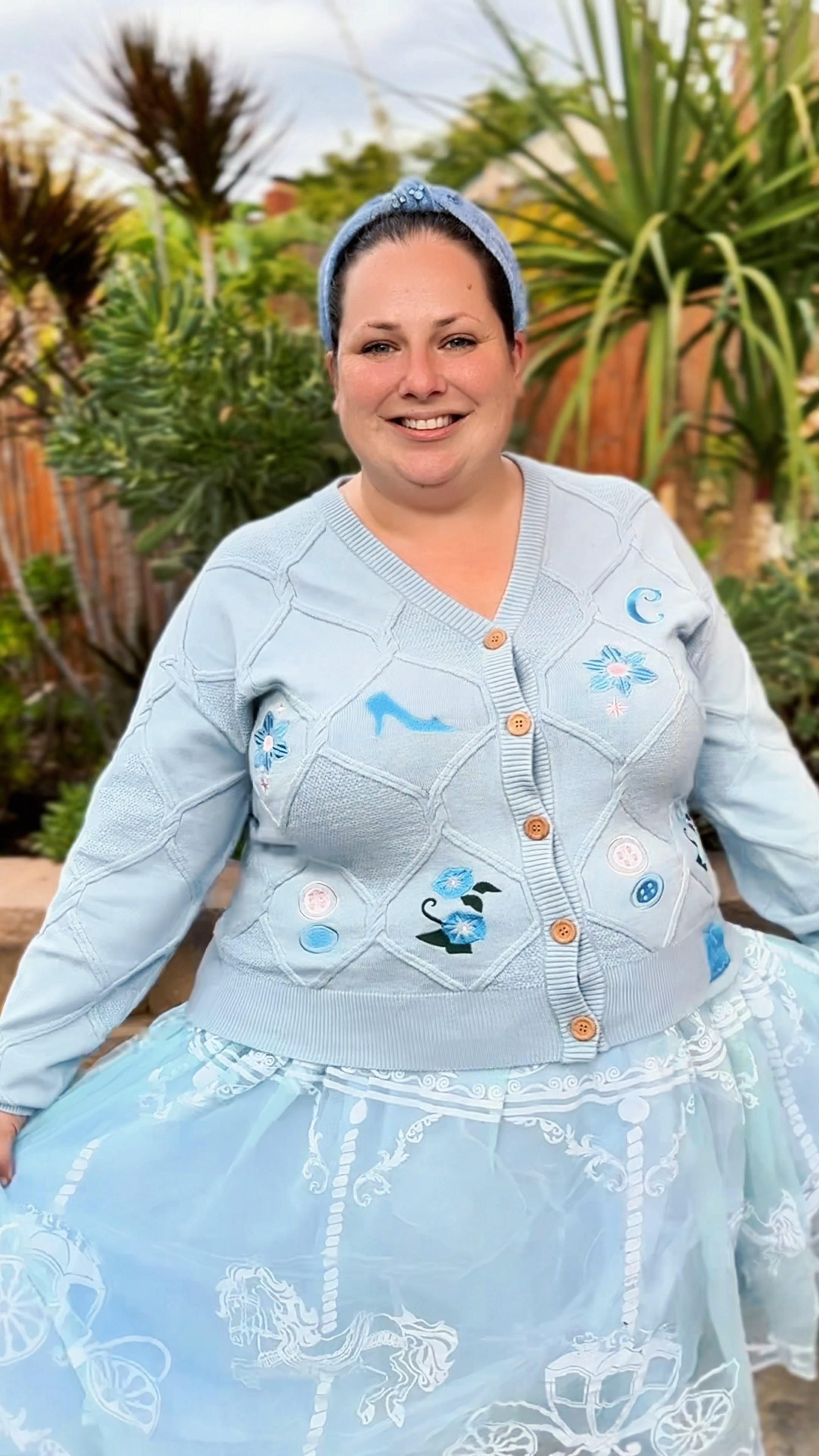 All the Cinderella vibes 🐭

This beautiful cardigan is available in XS-5XL

#disneystyle 
#disneybounding 
#plussizedisneystyle 
#plussizefashion 
#disneyfashion
#cinderella 

#LTKplussize #LTKfamily #LTKtravel