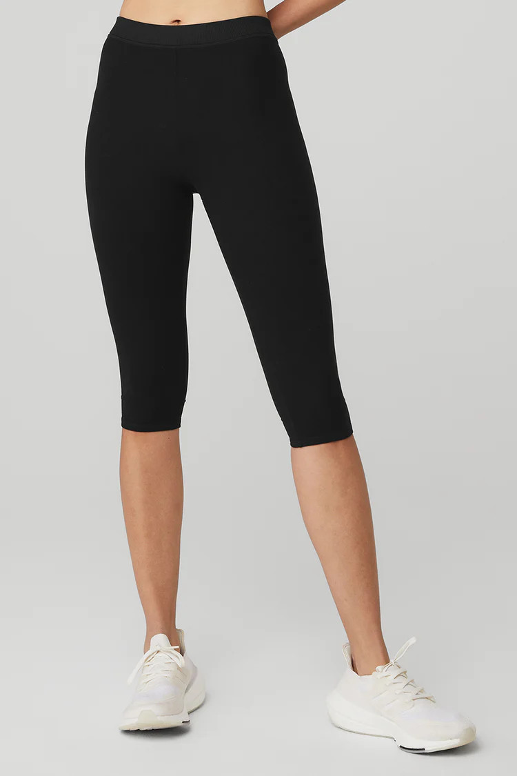 Alosoft High-Waist Iconic 90's Capri | Alo Yoga (US)