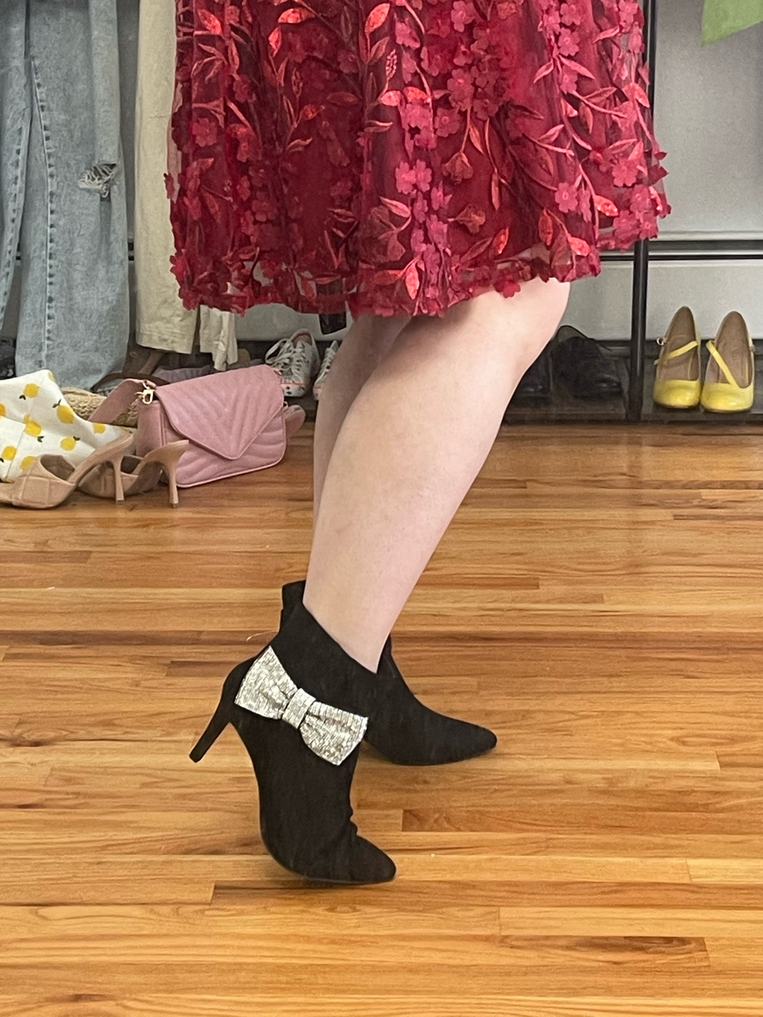 The cutest holiday boots! 

Ankle boots, wide boots, Christmas shoes, holiday style, plus size fashion

#LTKunder50 #LTKcurves #LTKHoliday