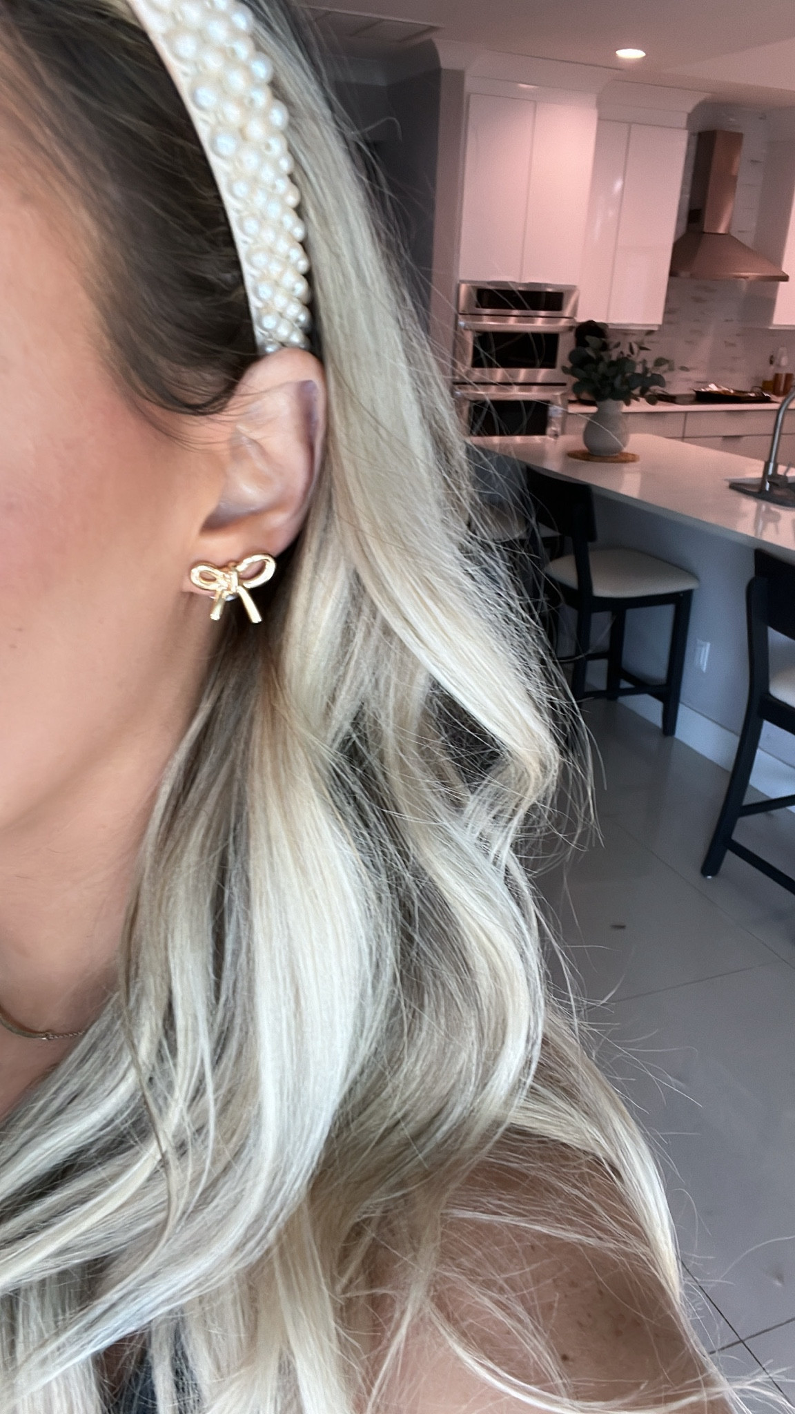 Amazon earrings under $9! 

I get so many compliments on these (: 

Also linked my headband I always wear to do my makeup! 


#LTKBeauty #LTKU #LTKStyleTip