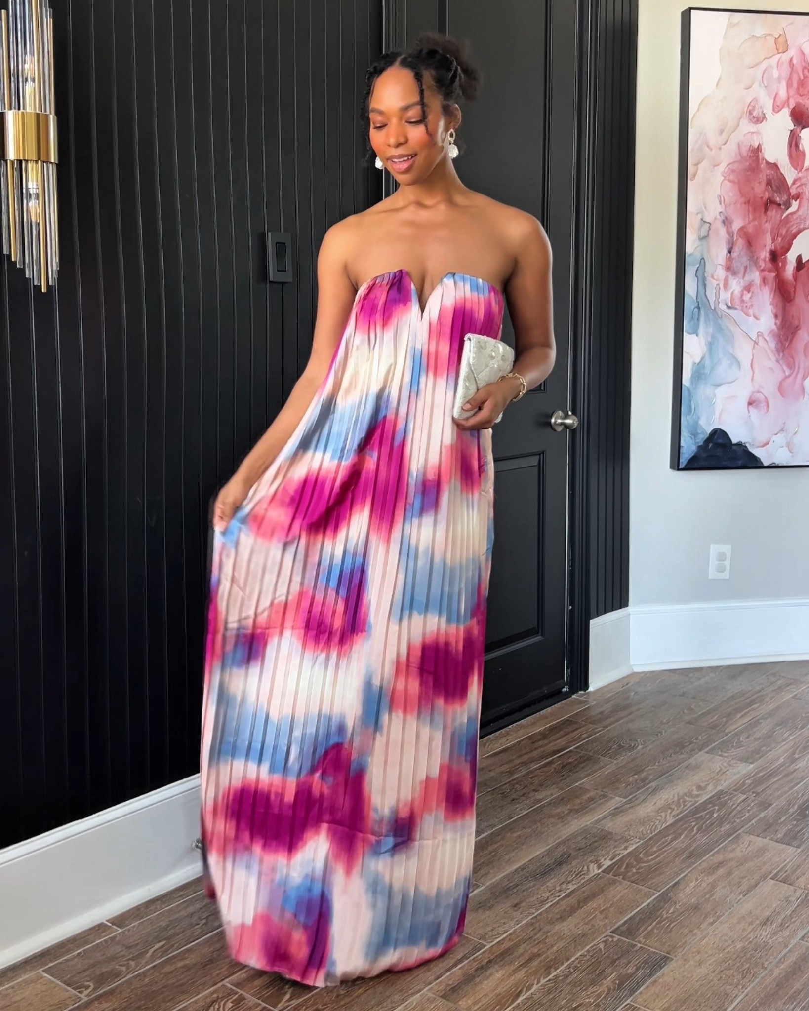 Obsessed with this abstract maxi wedding guest dress. It’s the perfect pop of color and so comfy for any event

#LTKTall #LTKWedding #LTKBump