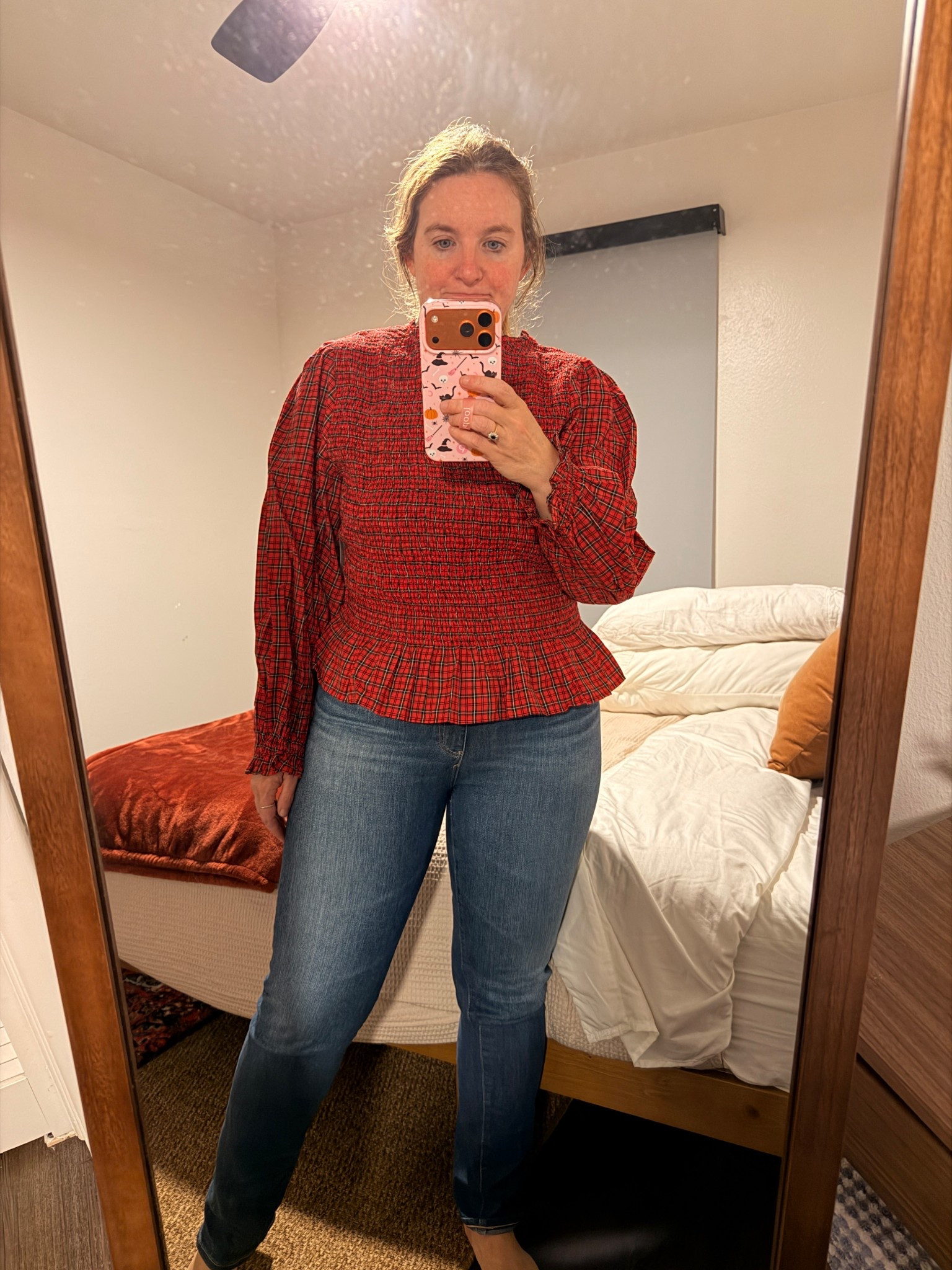 Love this fun holiday top! Pairs great with jeans or a fun skirt! 

#LTKHoliday #LTKParties #LTKSeasonal