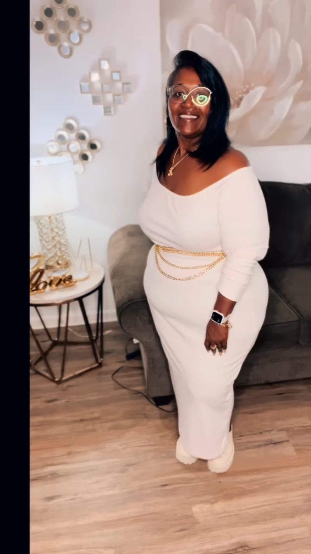MikoBelles here is an OOTD that casual and comfortable.  Dress and Belt from Ashley Stewart and Shoes are from Gucci.  Remember to Live Your Best Life and LOVE YOURSELF FIRST❣️❣️❣️ #mikobelles #curvyandconfident #50andover #50andfabulous #loveyourselffirst #over50style #over50style