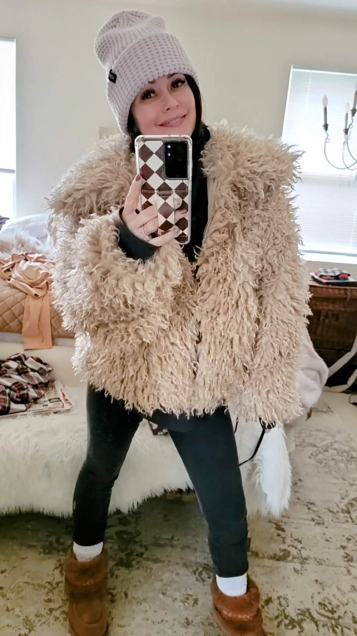 Wearing a small in the set. Shoes are super comfortable & tts. Jacket is a medium 

#winteroutfit
#skioutfit

#LTKSeasonal #LTKSaleAlert #LTKStyleTip