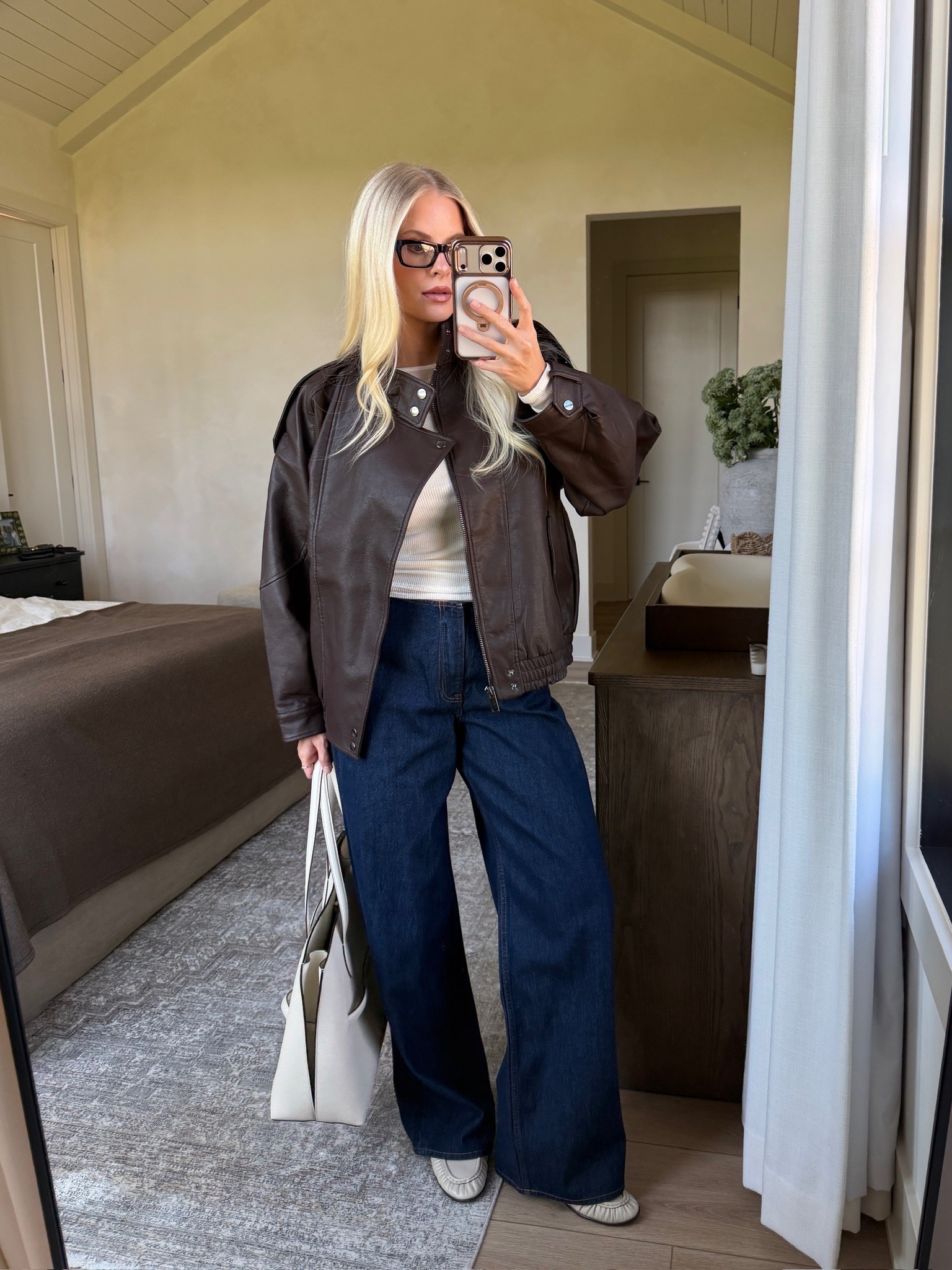 SIZE: small in top, med in jacket, 28 reg in jeans, shoes run tts, code KATHLEEN20 for discount on glasses, code “KPGS20!” for discount on pointer ring! #kathleenpost

Fall outfit inspo, fall transition looks Abercrombie fall haul, casual chic fall look

#LTKootd #LTKSeasonal