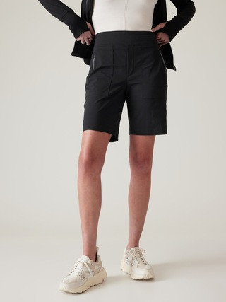 Trekkie North Mid Rise Bermuda Short | Athleta