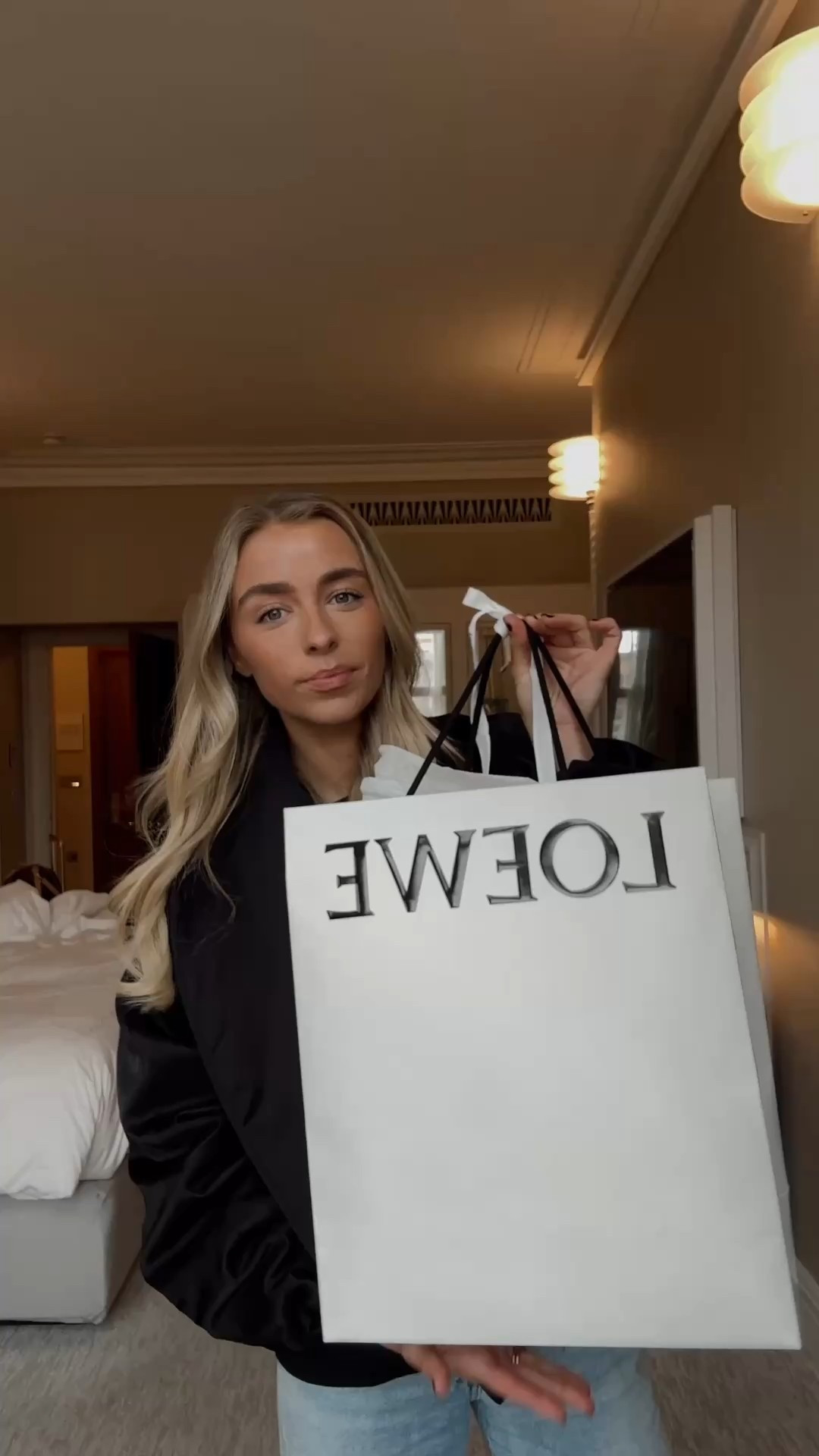 Loewe unboxing 👜

#LTKuk #LTKluxury #LTKstyletip
