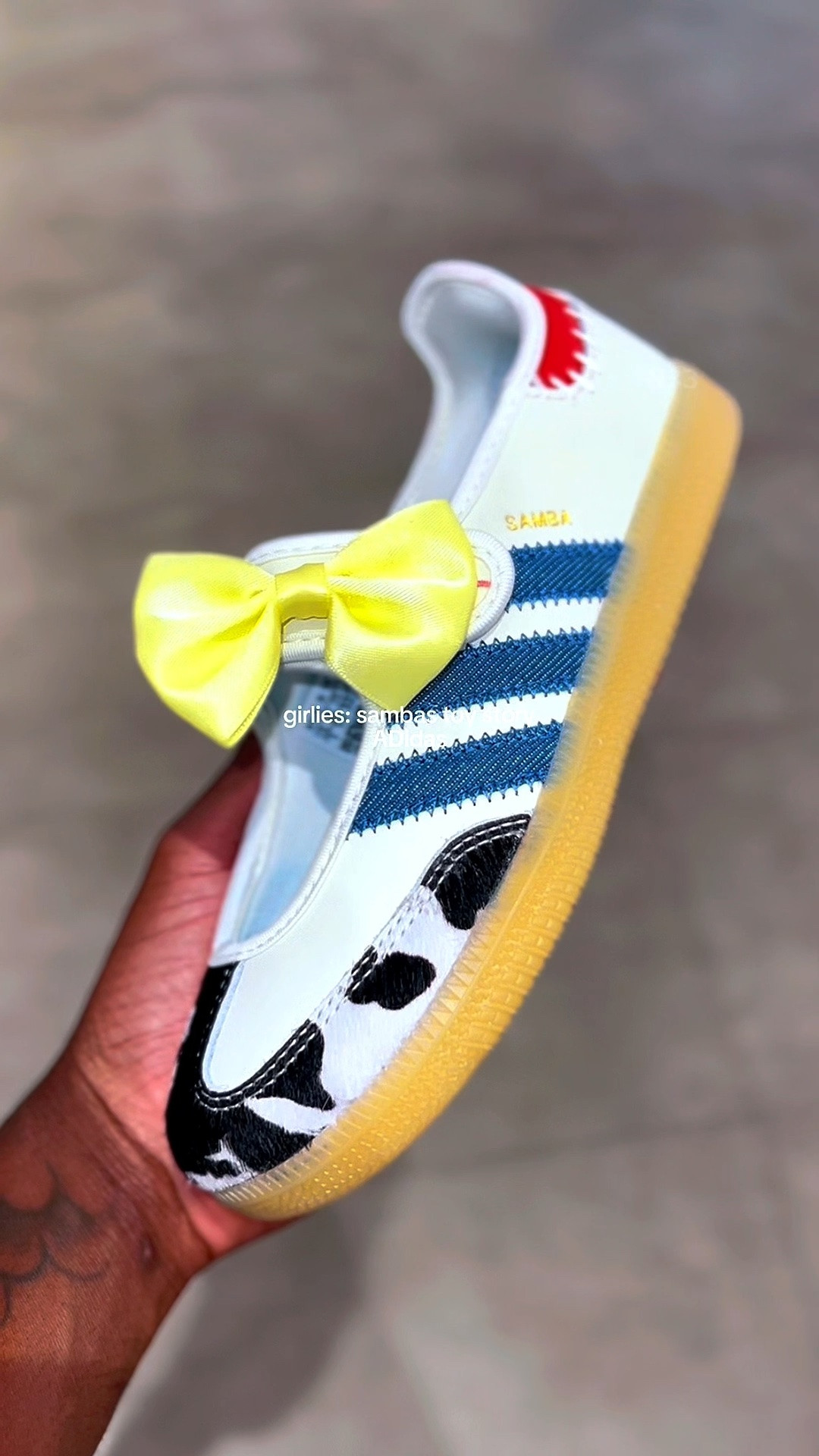 #Pixar Jane x Adidas Sambas
🔗

#kidssneakers #buzzandwoody #toystory5 #shoesforkids

#LTKmomlife #LTKKids #LTKBaby
