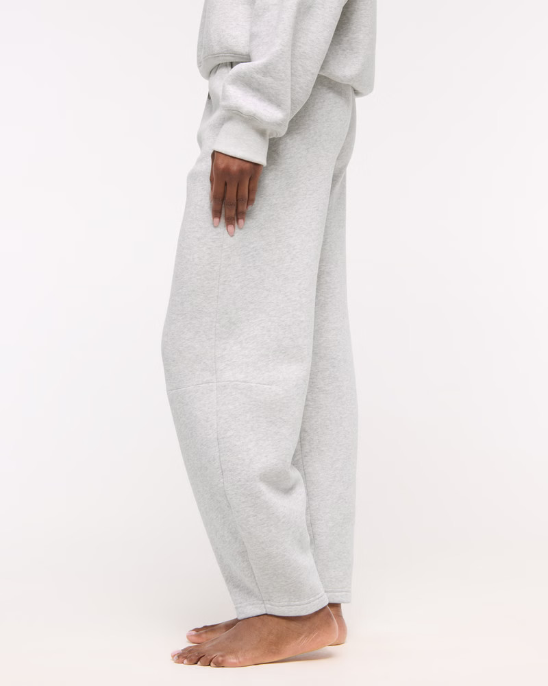 High Rise Barrel Sunday Sweatpant | Abercrombie & Fitch (US)
