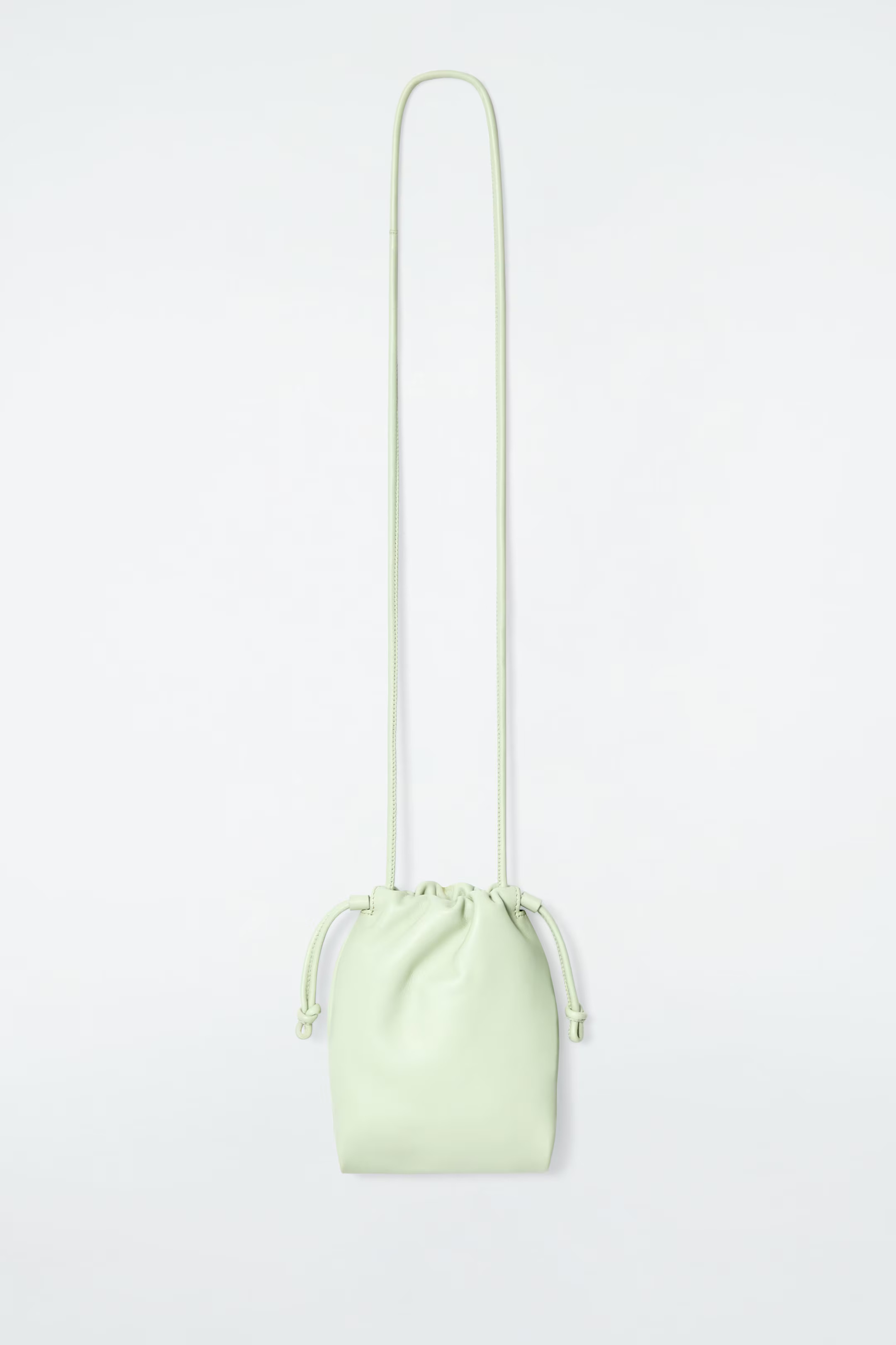 POCHETTE DE TÉLÉPHONE CAVATELLI – CUIR - VERT CLAIR | COS (EU)