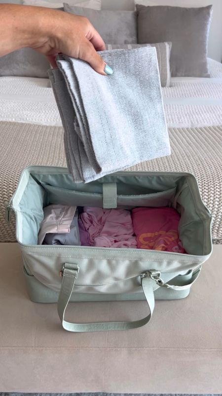 Pack my hospital bag for baby #3

Hospital bag must haves.



#LTKBaby #LTKFindsUnder50 #LTKBump