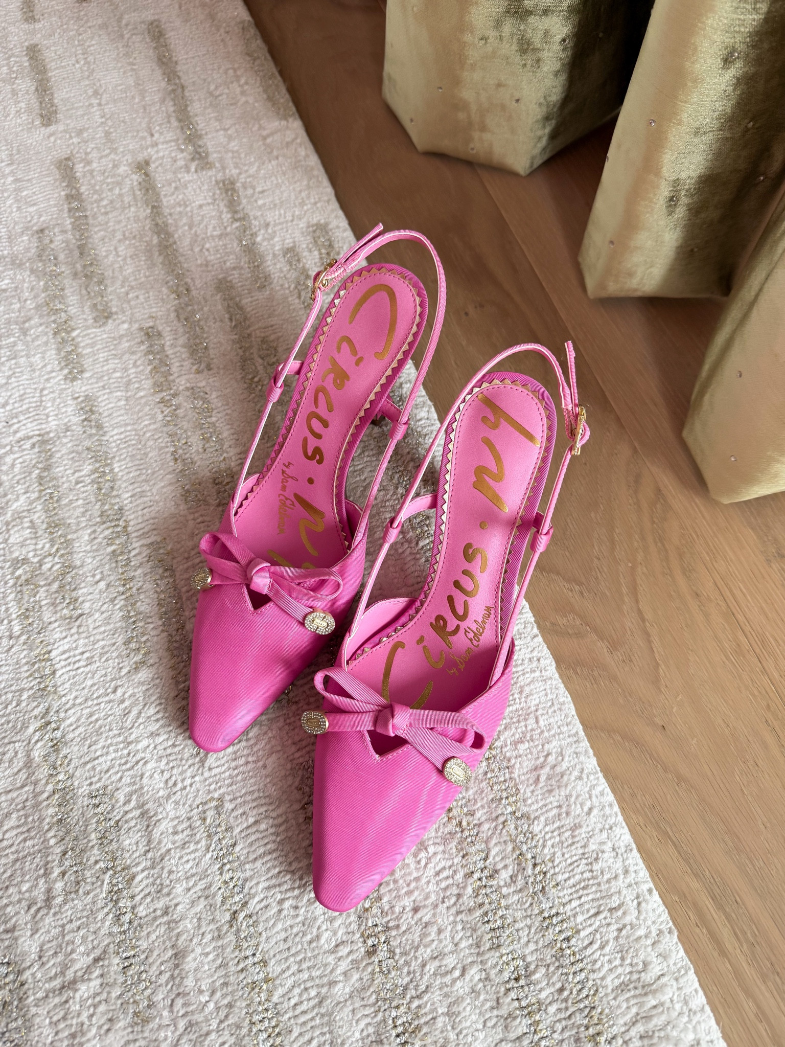 Beautiful pink heels - these run TTS! 

#LTKWedding #LTKWorkwear #LTKValentine