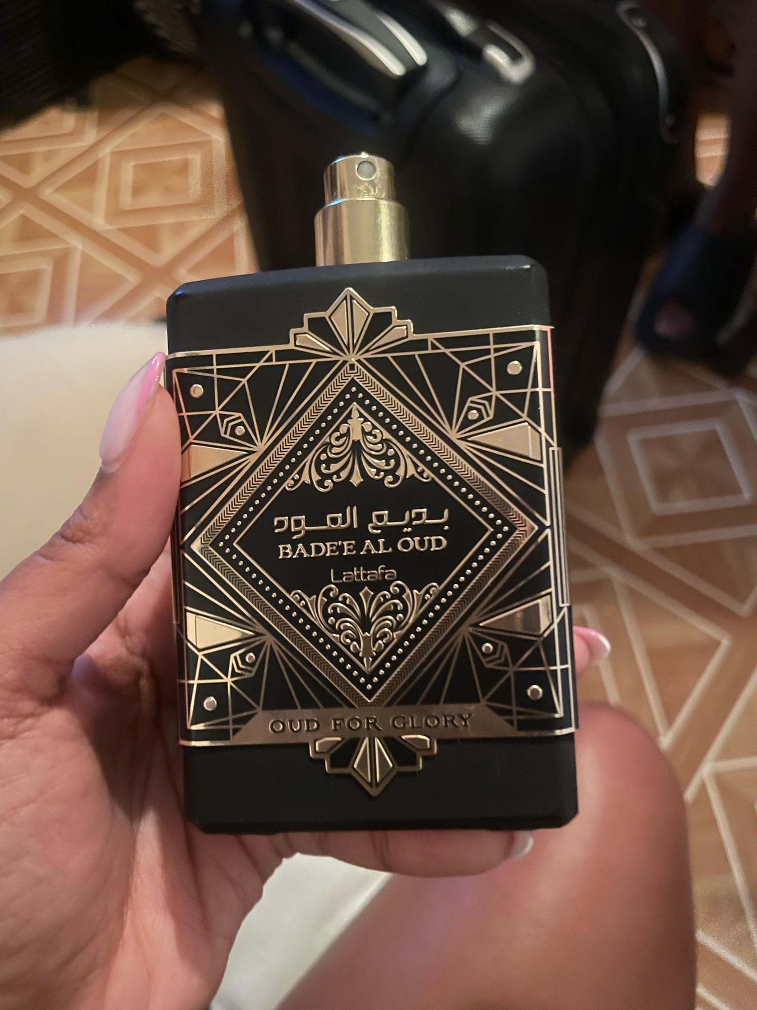 Uno de los mejores perfumes árabes para hombres . Chicas, deben de comprarle este a sus novios , esposos  ..

#LTKSeasonal #LTKSaleAlert #LTKParties