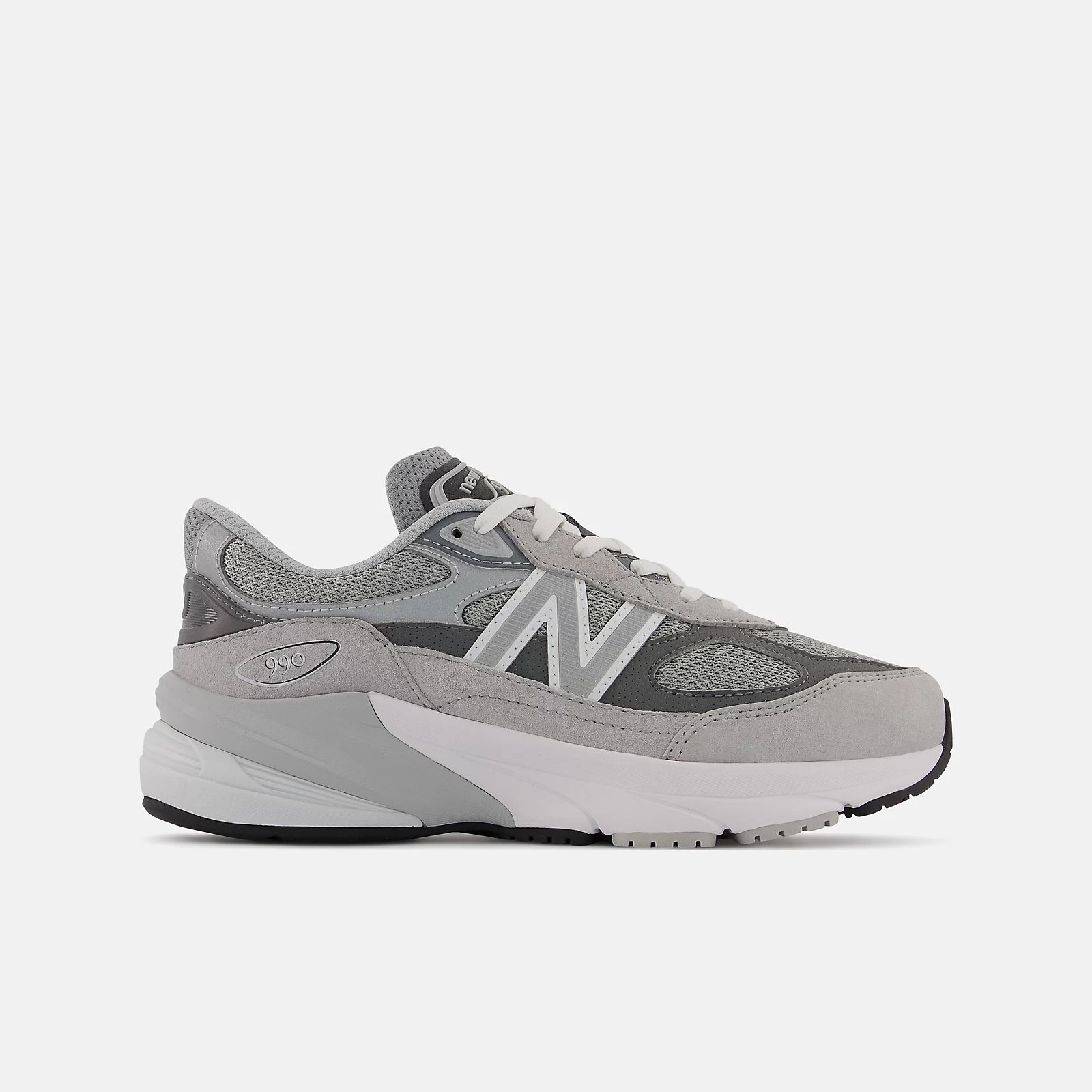 FuelCell 990v6 | New Balance Athletics, Inc.