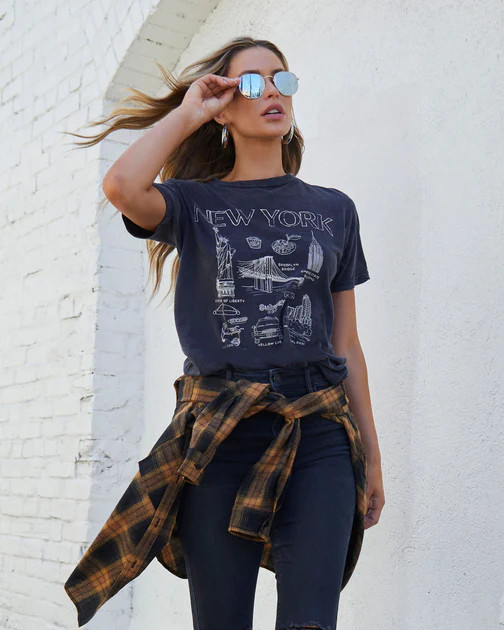 New York Staples Graphic Tee - Charcoal | VICI