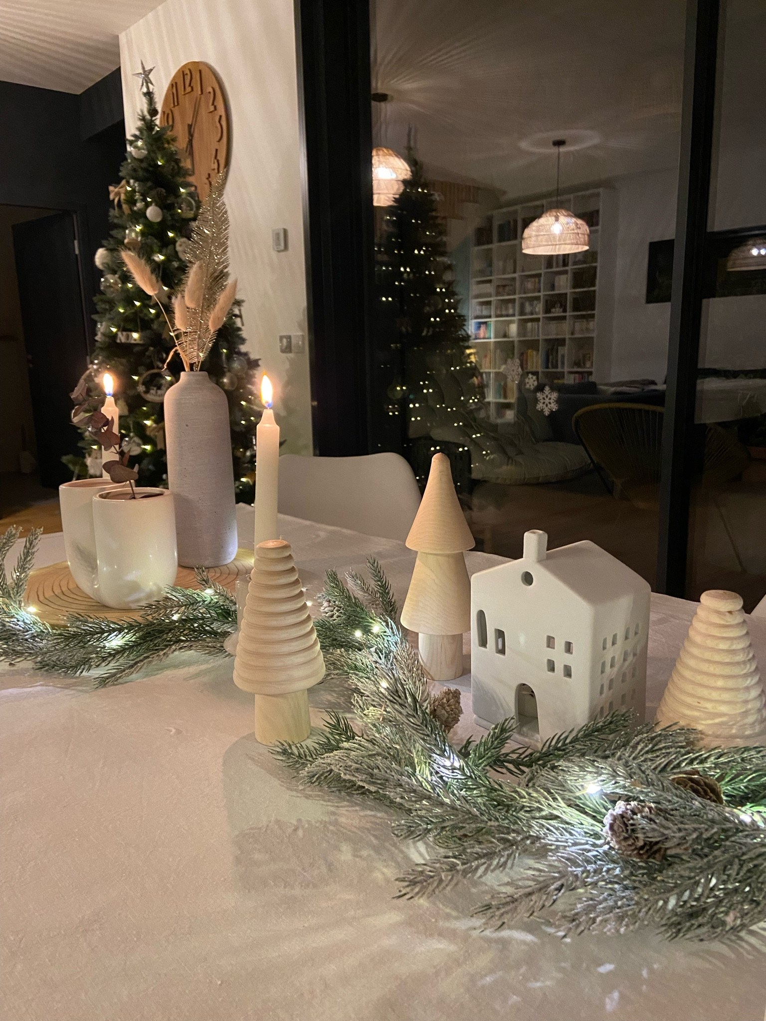 Décoration de table de fête pour Noël ! 

#deco #noel #tabledefete

#LTKhome #LTKSeasonal #LTKeurope